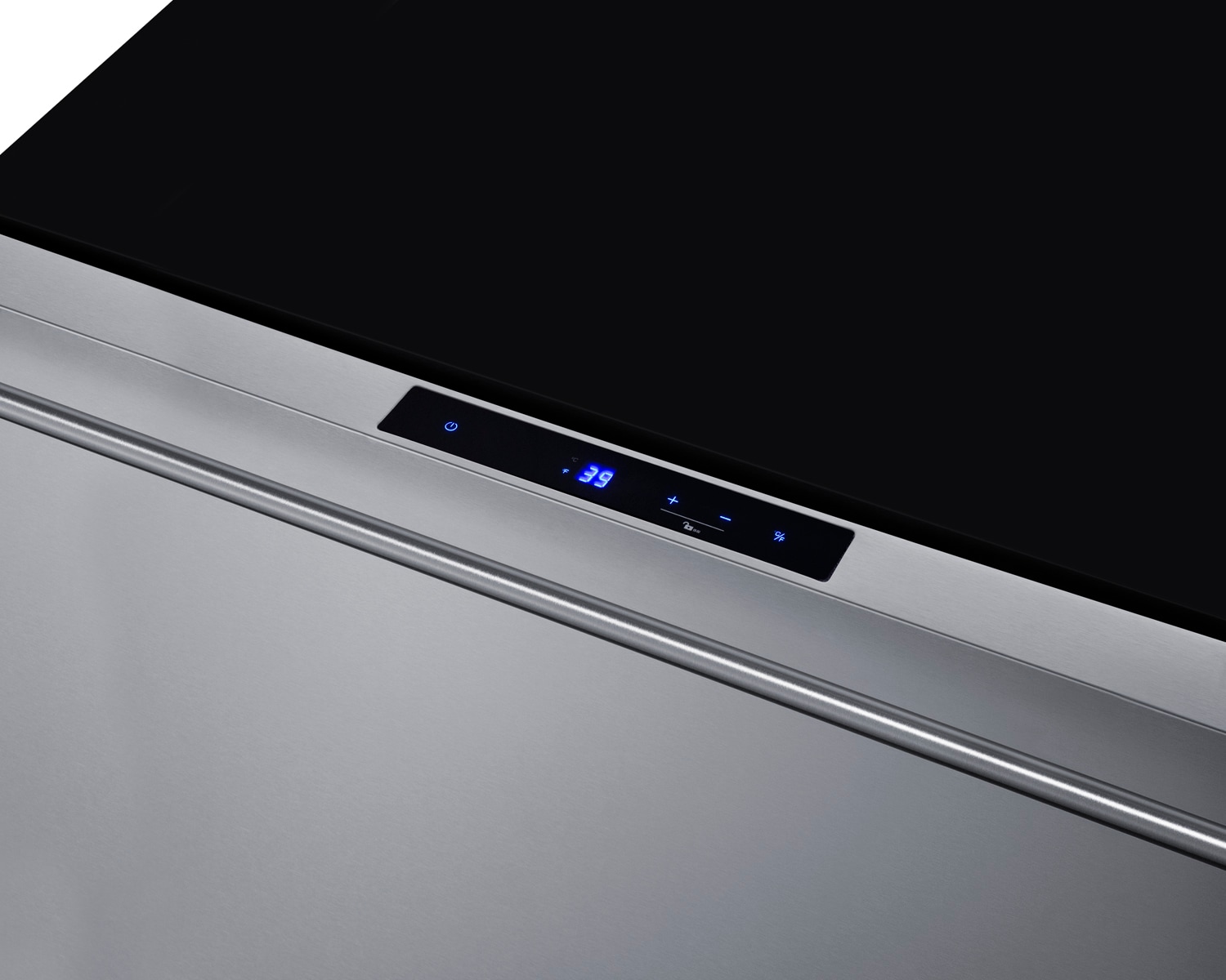 Refrigerador Cajón Empotrable/Independiente de 30 pulgadas de Summit Appliance (Frente de acero inoxidable listo para panel/cuerpo negro) SDR30