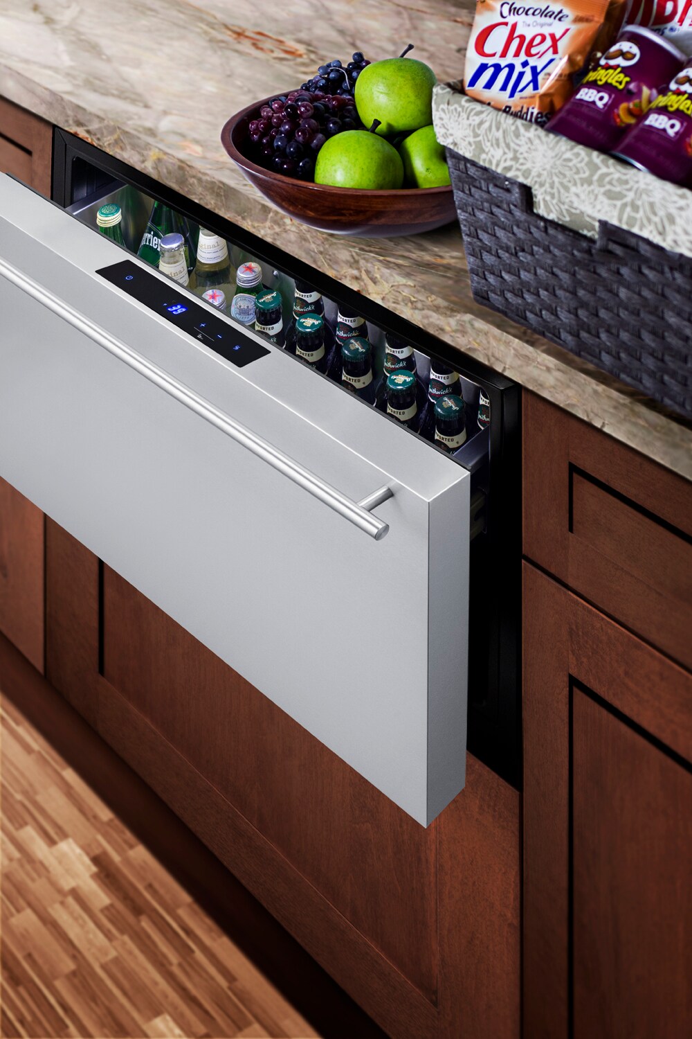Refrigerador Cajón Empotrable/Independiente de 30 pulgadas de Summit Appliance (Frente de acero inoxidable listo para panel/cuerpo negro) SDR30