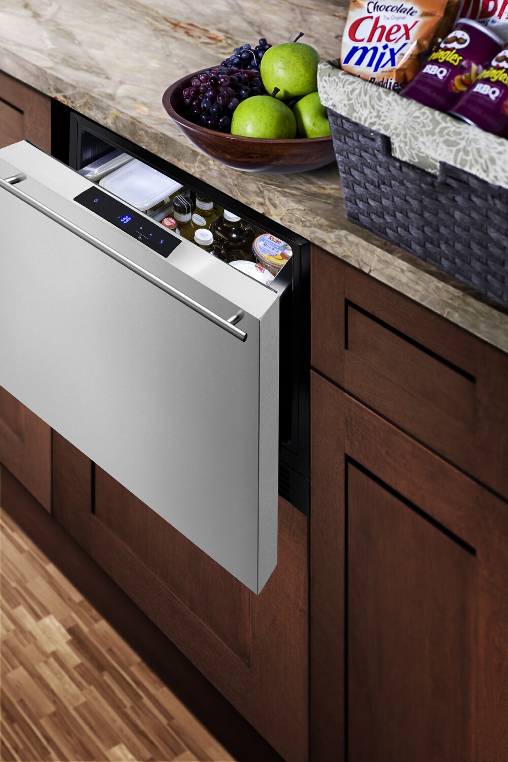Refrigerador de cajón empotrable/independiente de 22 pulgadas de Summit Appliance (Panel frontal de acero inoxidable listo para pintar/negro) FF12DROS