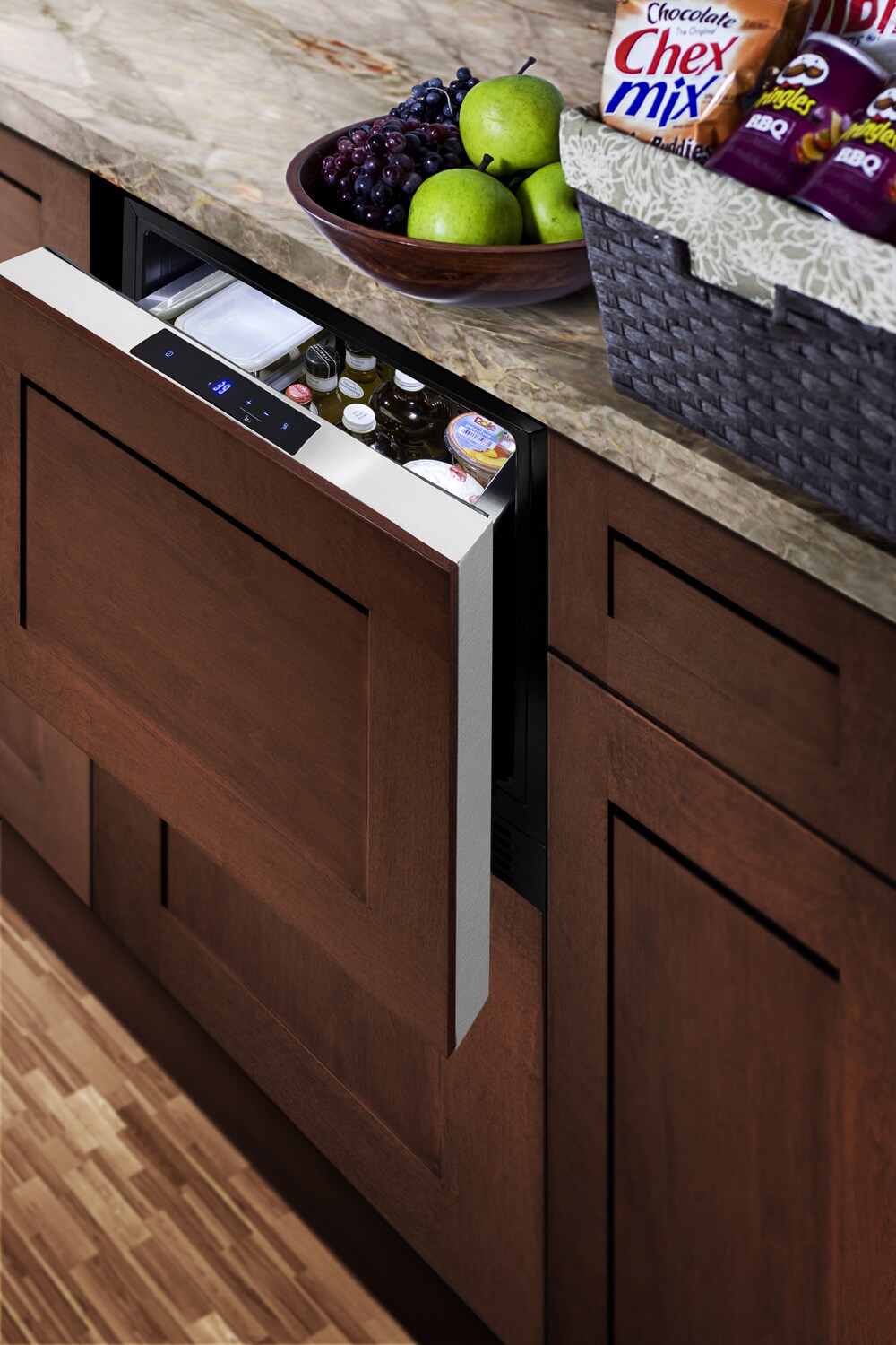 Refrigerador de cajón empotrable/independiente de 22 pulgadas de Summit Appliance (Panel frontal de acero inoxidable listo para pintar/negro) FF12DROS