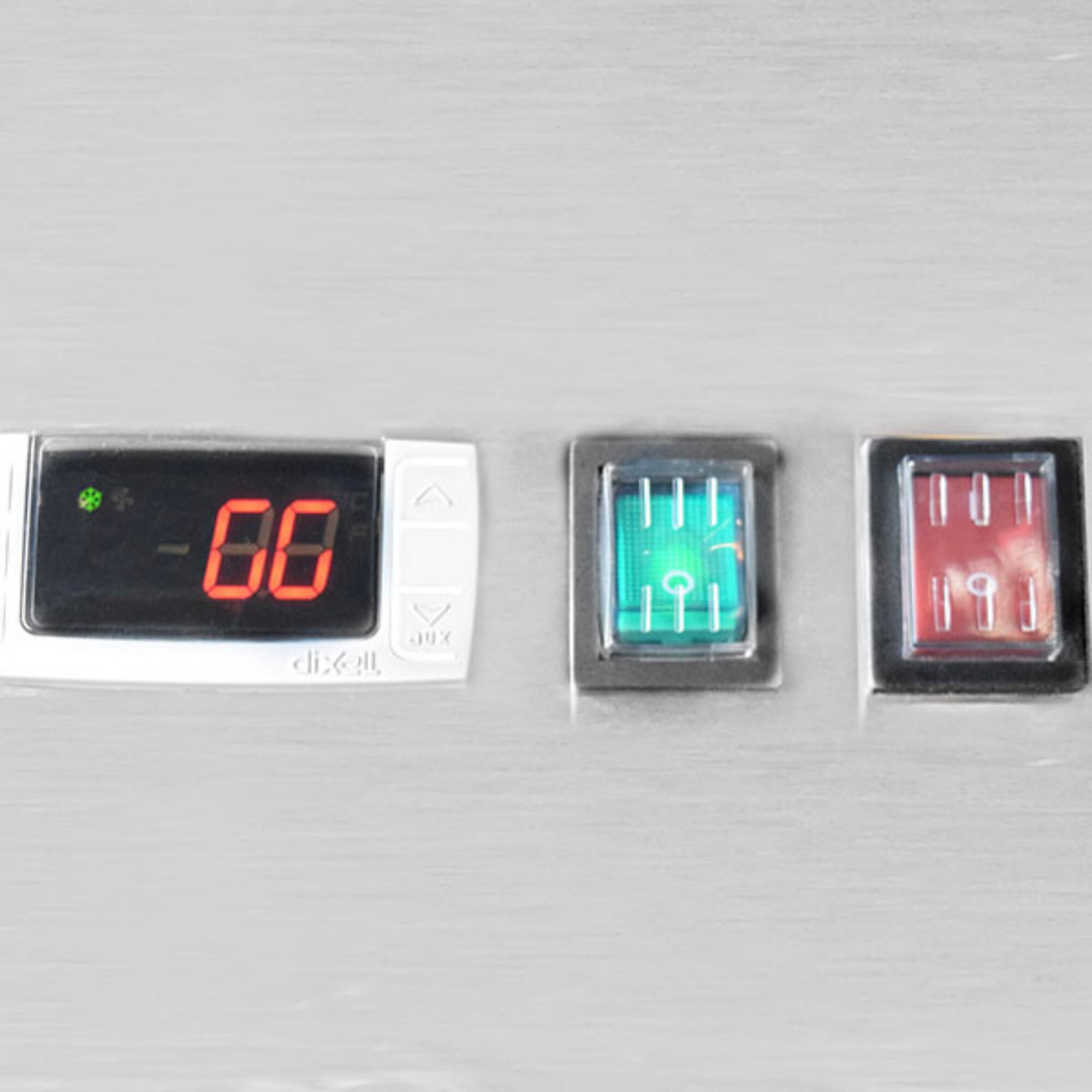 
Refrigerador sin congelador listo para el garaje de 23 pies cúbicos (acero inoxidable) S-23RGG