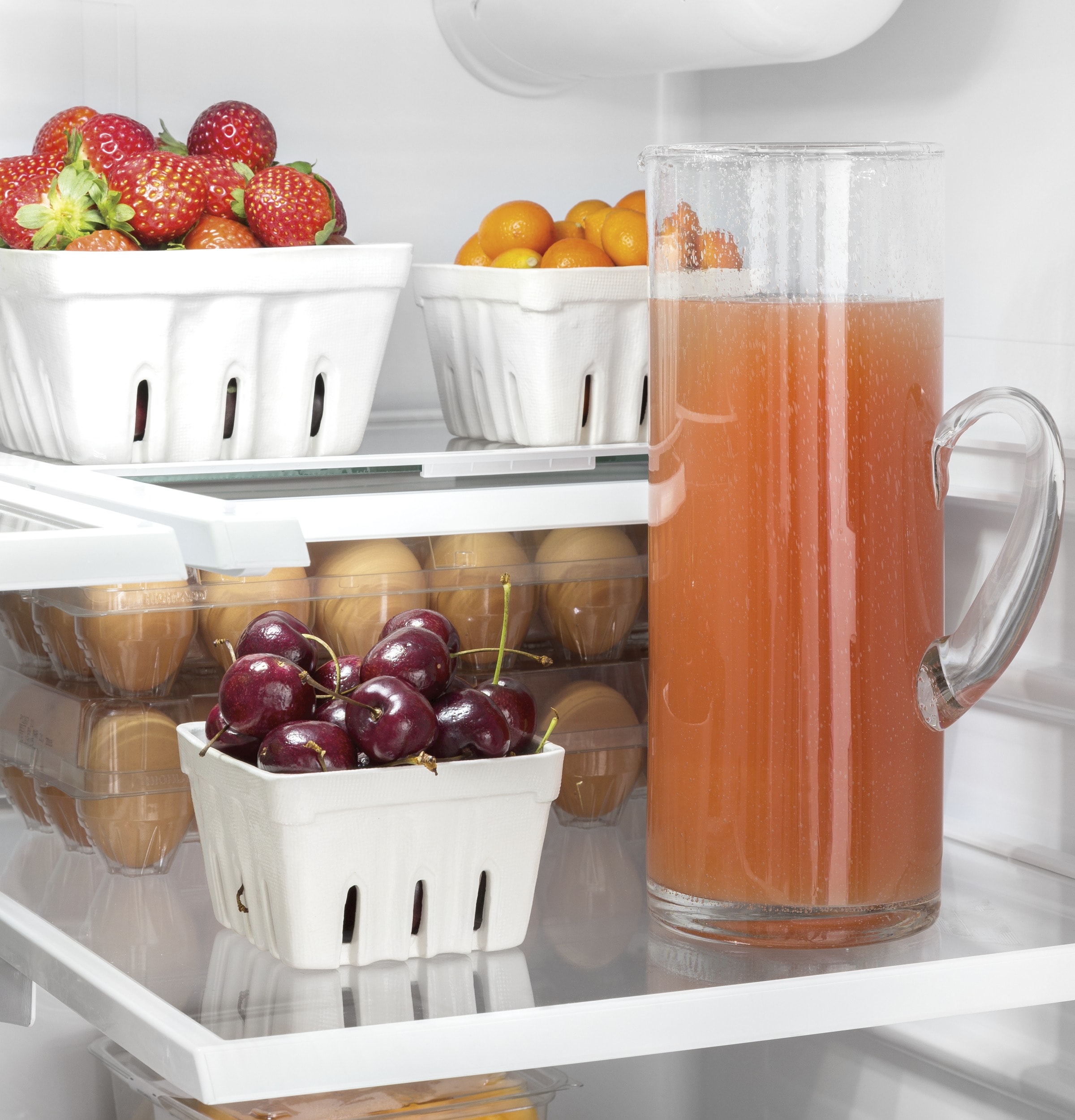 Refrigerador Francés de 3 puertas estándar de 27 pies cúbicos con fabricador de hielo y dispensador de agua (Acero inoxidable) Certified ENERGY STAR de GE