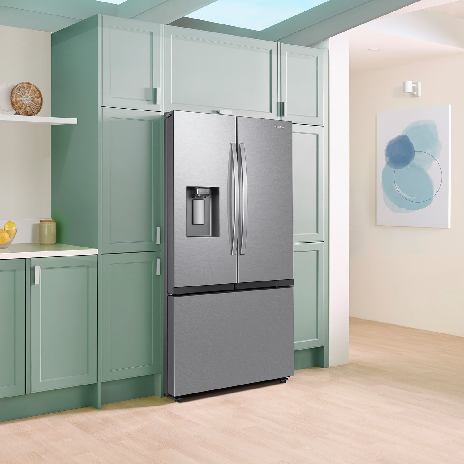 Refrigerador French Door Samsung de 30.5 pies cúbicos con capacidad Mega y profundidad estándar, compatible con Smart, con doble fabricador de hielo y dispensador de agua e hielo (Acero inoxidable resistente a huellas dactilares) - Certificado ENERGY STAR RF32CG5400SR.