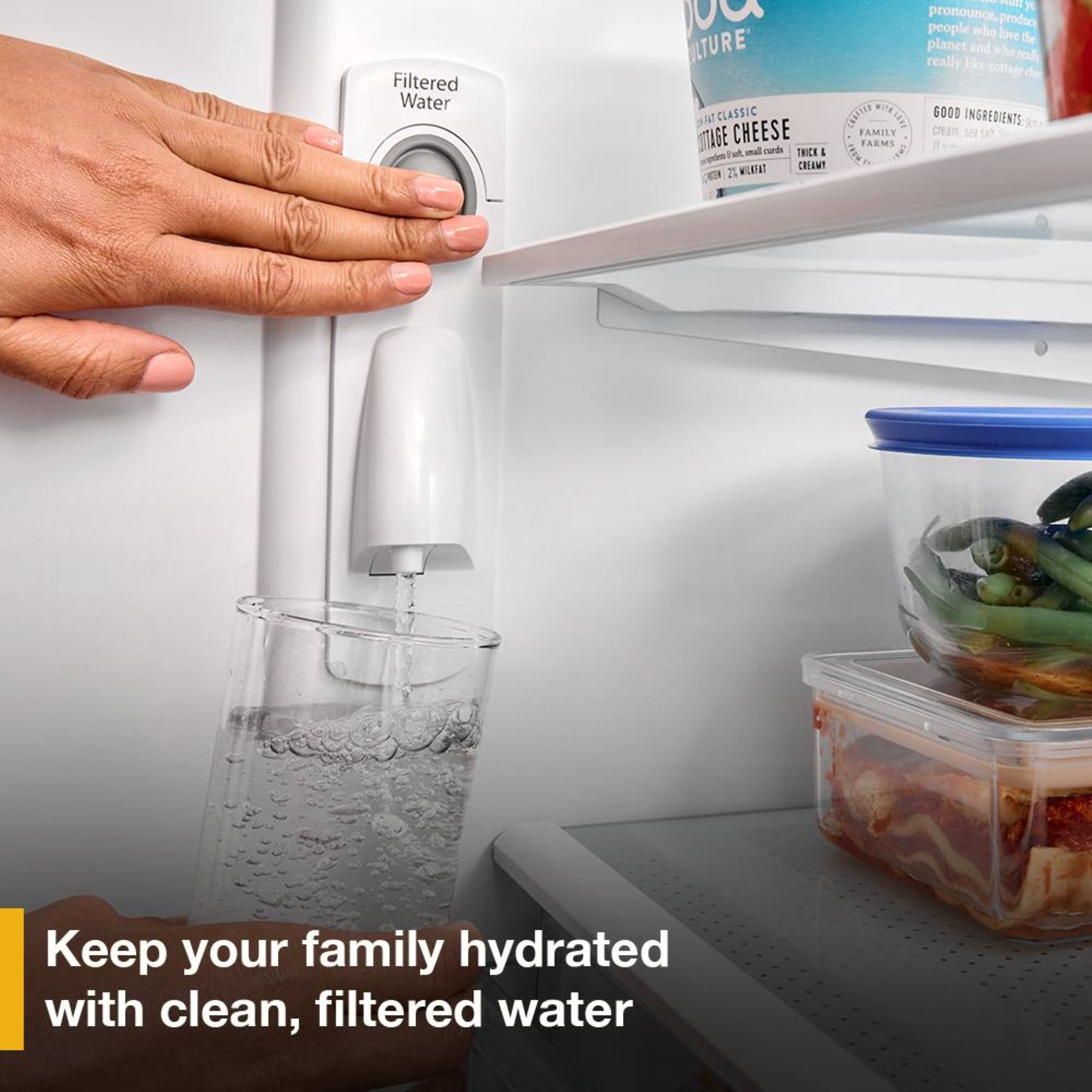 Refrigerador francés de 3 puertas Whirlpool de 25.2 pies cúbicos de profundidad estándar con fabricador de hielo (blanco) certificado por ENERGY STAR WRFF3236RW