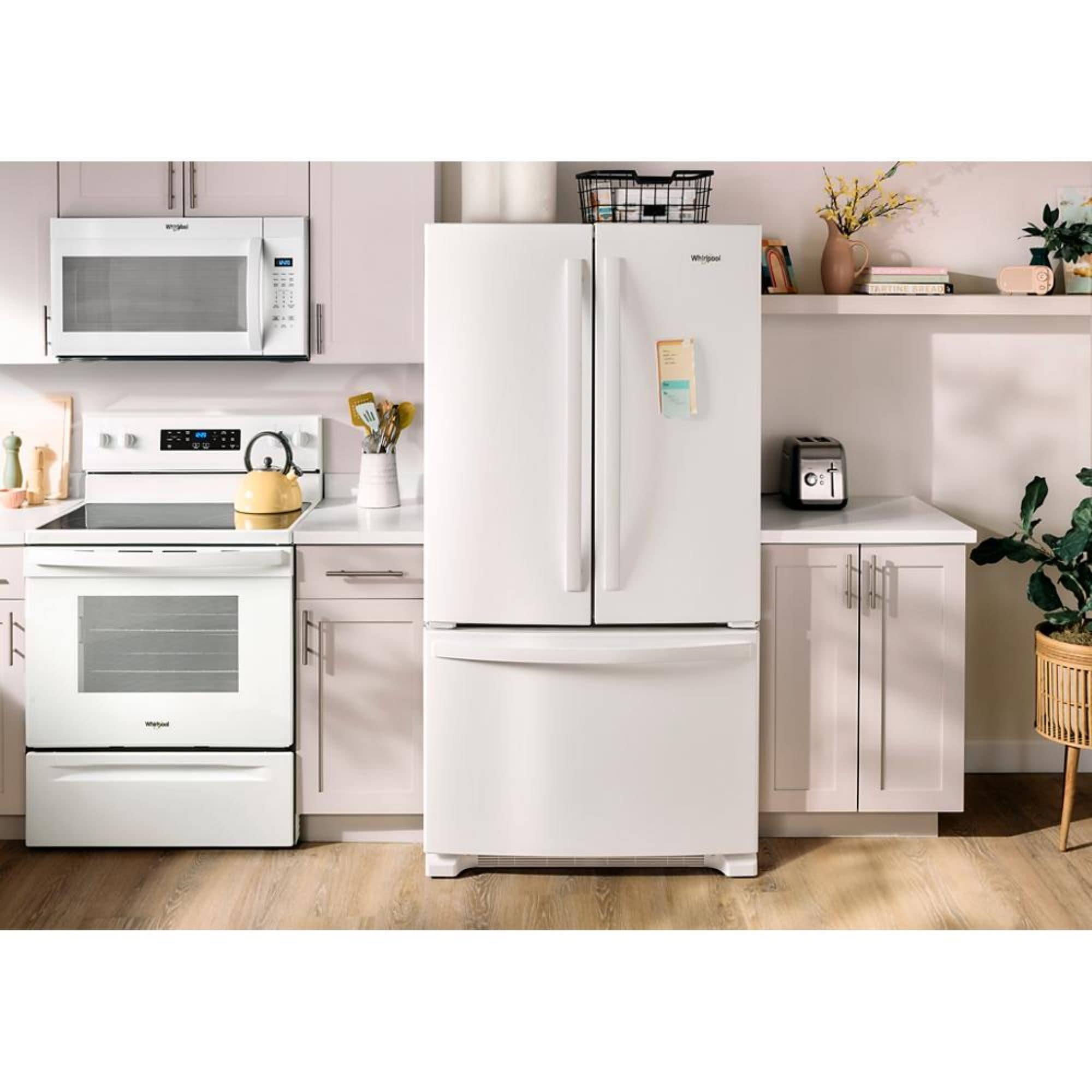 Refrigerador francés de 3 puertas Whirlpool de 25.2 pies cúbicos de profundidad estándar con fabricador de hielo (blanco) certificado por ENERGY STAR WRFF3236RW
