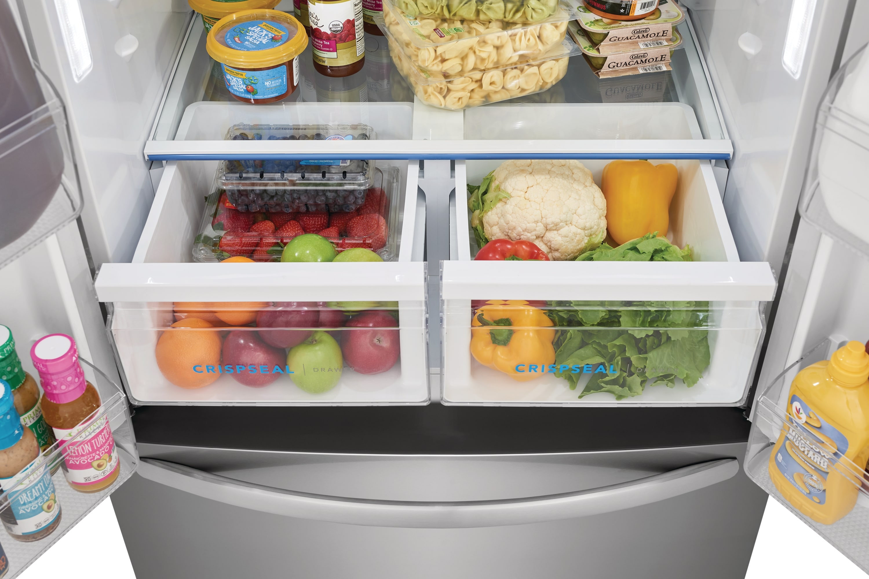 Refrigerador de puertas francesas de 3 puertas con fábrica de hielo y acabado en acero inoxidable resistente a las huellas dactilares, certificado ENERGY STAR y 17.6 pies cúbicos de profundidad de mostrador Frigidaire FRFG1723AV.