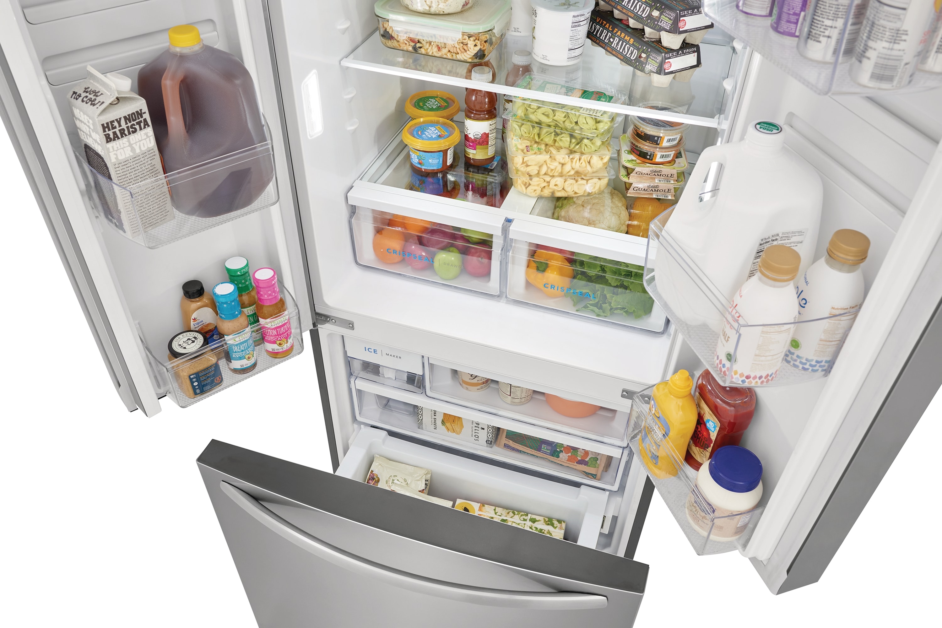 Refrigerador de puertas francesas de 3 puertas con fábrica de hielo y acabado en acero inoxidable resistente a las huellas dactilares, certificado ENERGY STAR y 17.6 pies cúbicos de profundidad de mostrador Frigidaire FRFG1723AV.