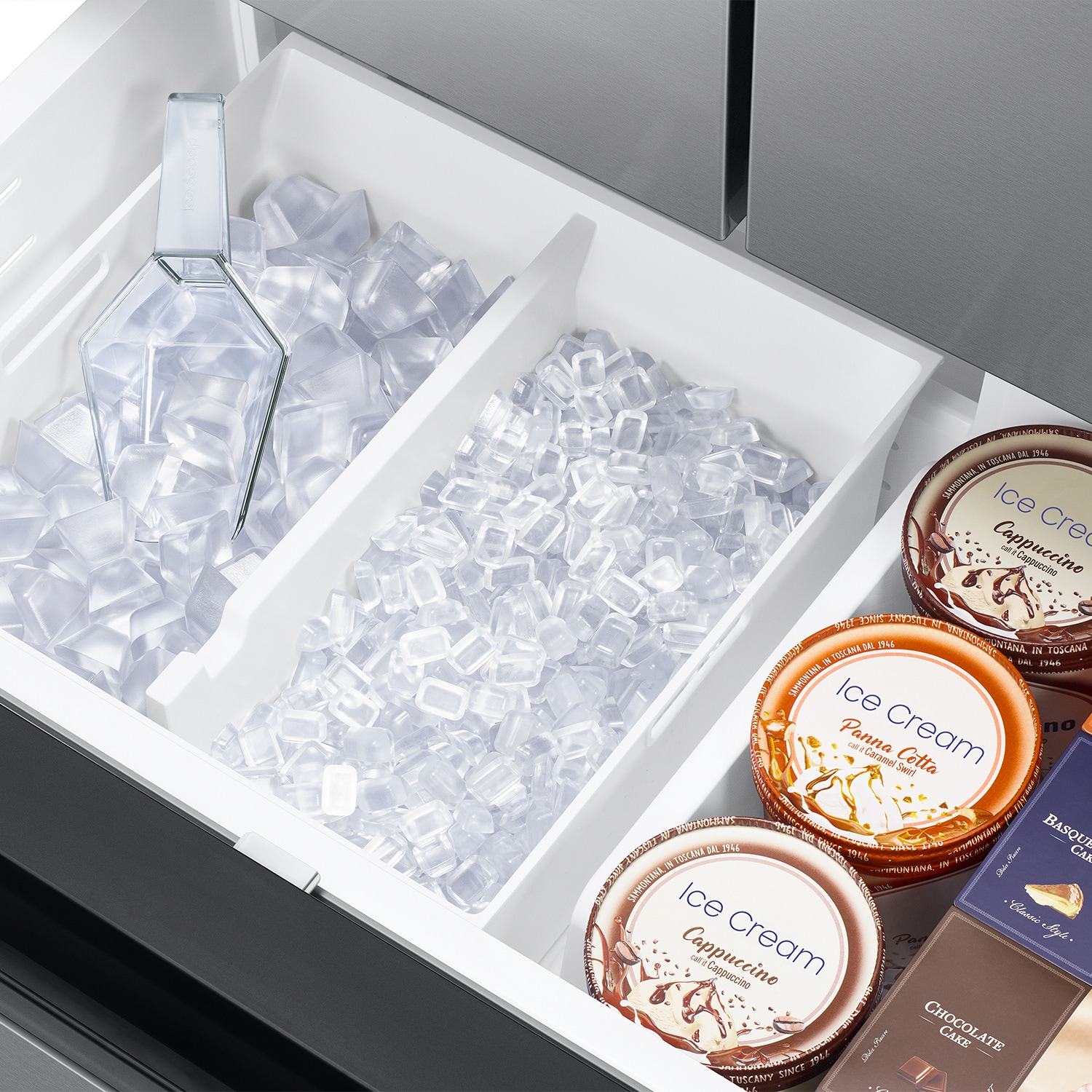 Refrigerador francés Samsung de puerta francesa compatible con tecnología inteligente, con capacidad mega de 25.5 pies cúbicos y profundidad de mostrador, con doble fabricador de hielo y dispensador de agua y hielo (con resistencia a huellas dactilares) certificado ENERGY STAR RF27CG5400SR