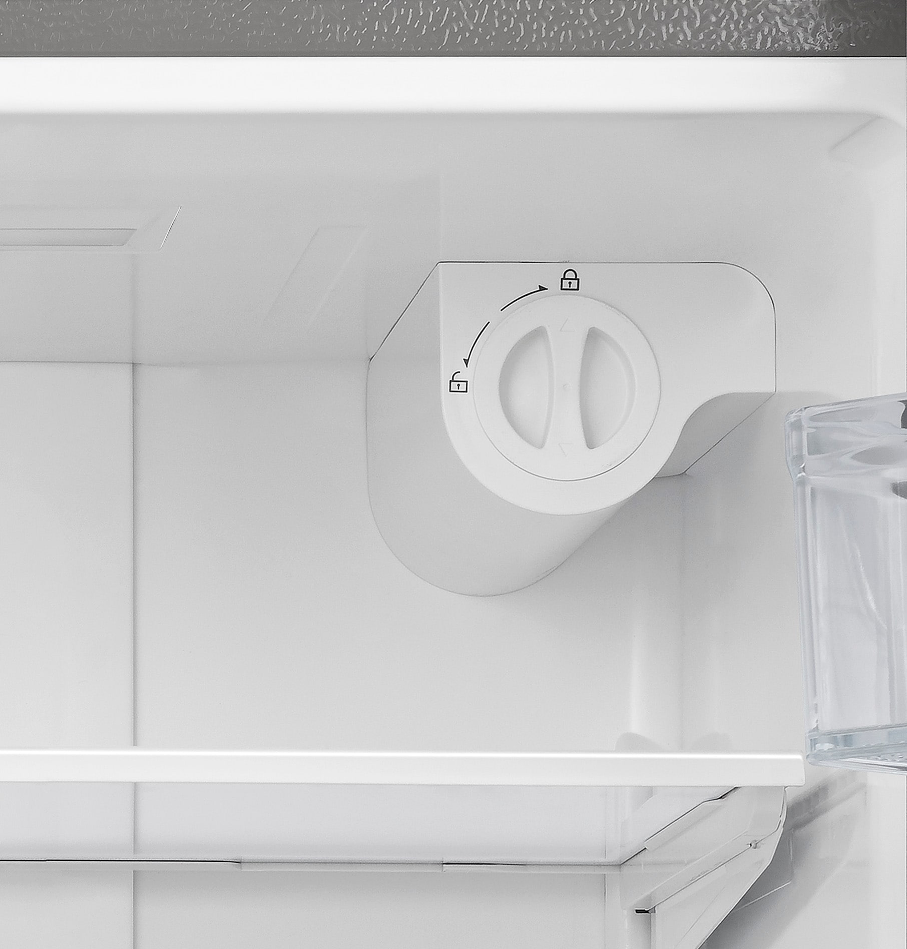 Refrigerador de Puerta Francesa Hisense de 21.2 pies cúbicos con profundidad de mostrador y dispensador de hielo y agua (Acero inoxidable resistente a huellas dactilares) Certificado ENERGY STAR HRF209N6CSE