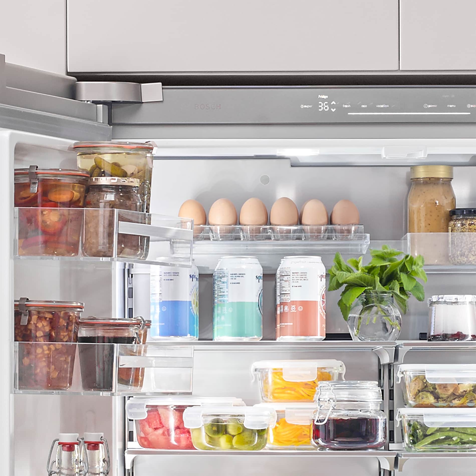 Refrigerador estilo francés de 4 puertas Bosch Serie 800 de 21 pies cúbicos con fabricador de hielo (acero inoxidable) certificado por ENERGY STAR - Profundidad de mostrador B36CL80SNS