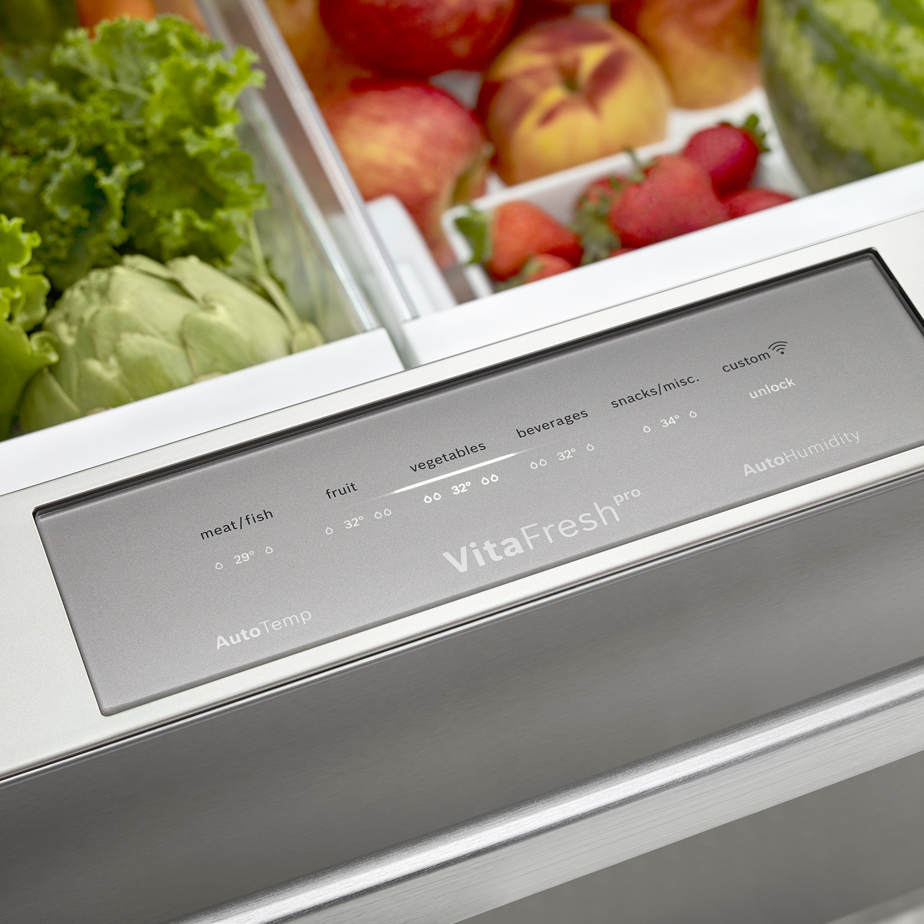 Refrigerador Francés de 4 puertas de profundidad de mostrador Bosch Serie 800 de 21 pies cúbicos con fabricador de hielo y dispensador de agua (acero inoxidable) Certificado ENERGY STAR B36CL80ENS