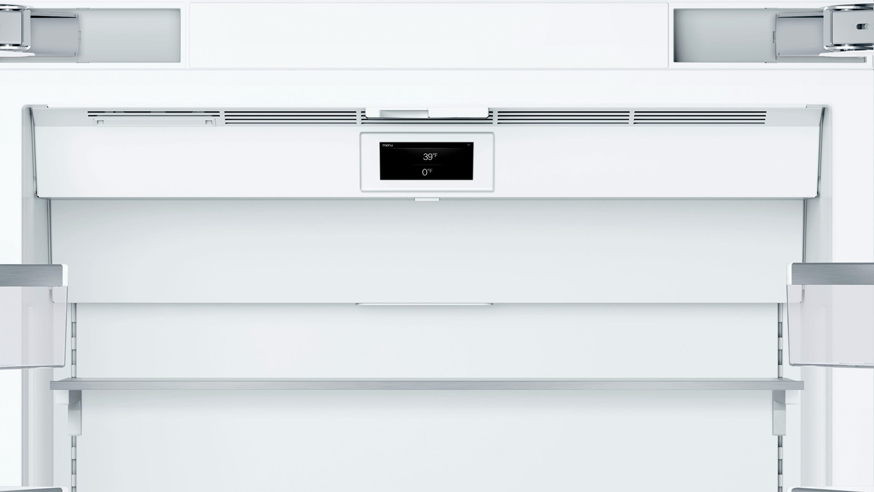 Refrigerador empotrado de 3 puertas francesas de acero inoxidable de la Serie Bosch Counter-Depth Benchmark de 19.4 pies cúbicos con fabricador de hielo, certificado ENERGY STAR B36BT935NS.