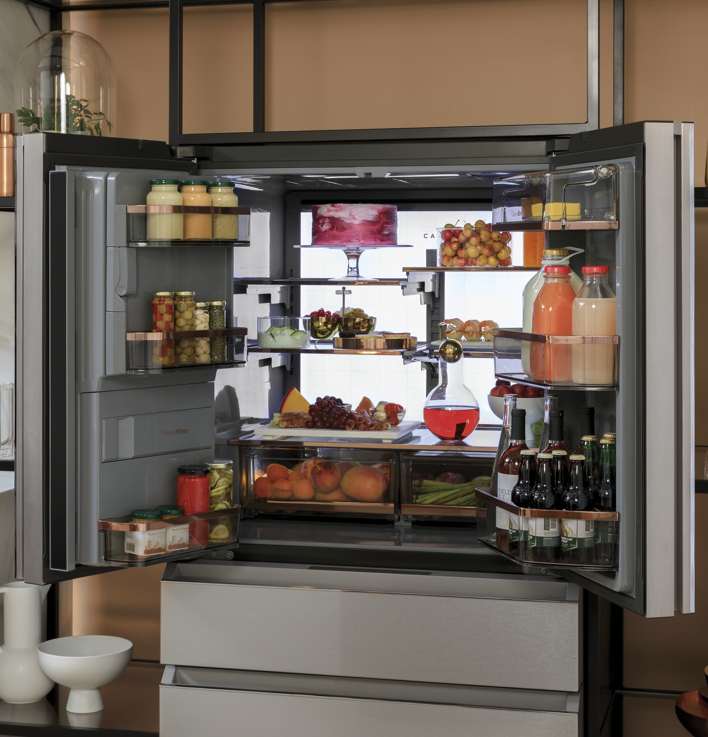 Refrigerador Francés de 4 puertas compatible con Smart, con dispensador de agua e hielo (vidrio platino) - Certificado ENERGY STAR de 27.8 pies cúbicos de profundidad estándar y moderno de vidrio.