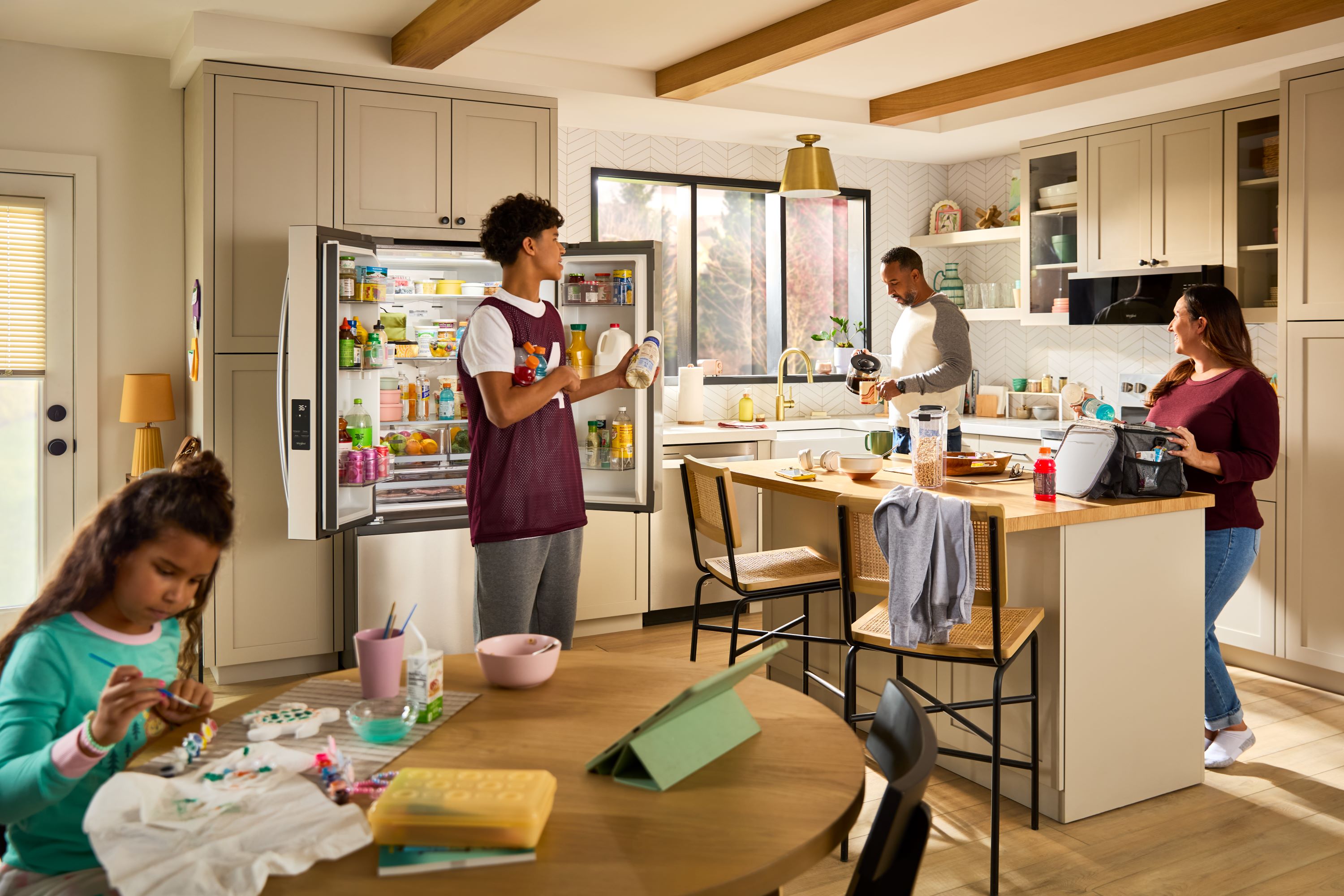 Refrigerador de Puertas Francesas Whirlpool de 30.53 pies cúbicos con Fabricador de Hielo (Acabado de Acero Inoxidable Resistente a Huellas Dactilares) CERTIFICADO ENERGY STAR WRFF3136SZ