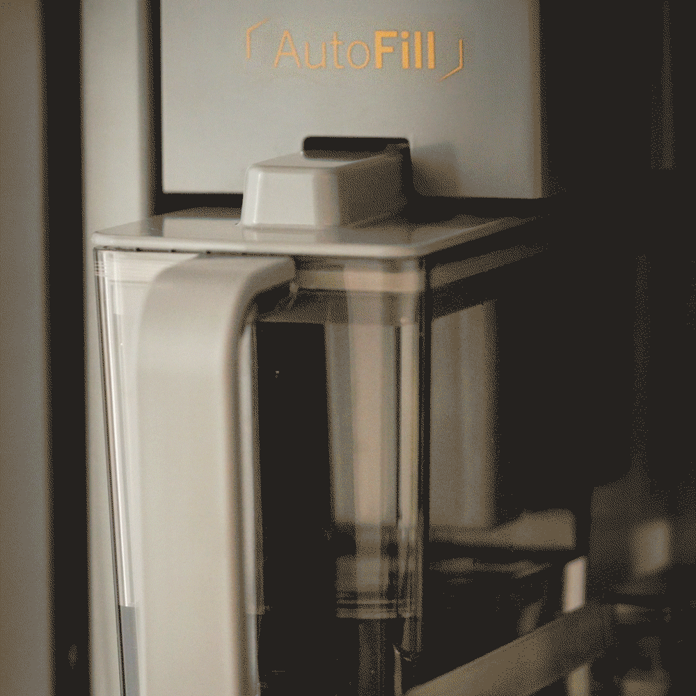 Refrigerador Francés de Puerta Cuádruple con Dispensador de Agua y Fabricador de Hielo, Compatible con Tecnología Inteligente, Profundidad Estándar de 28.7 pies cúbicos ( Vidrio Premium ) Certificado ENERGY STAR CGE29DM5TS5
