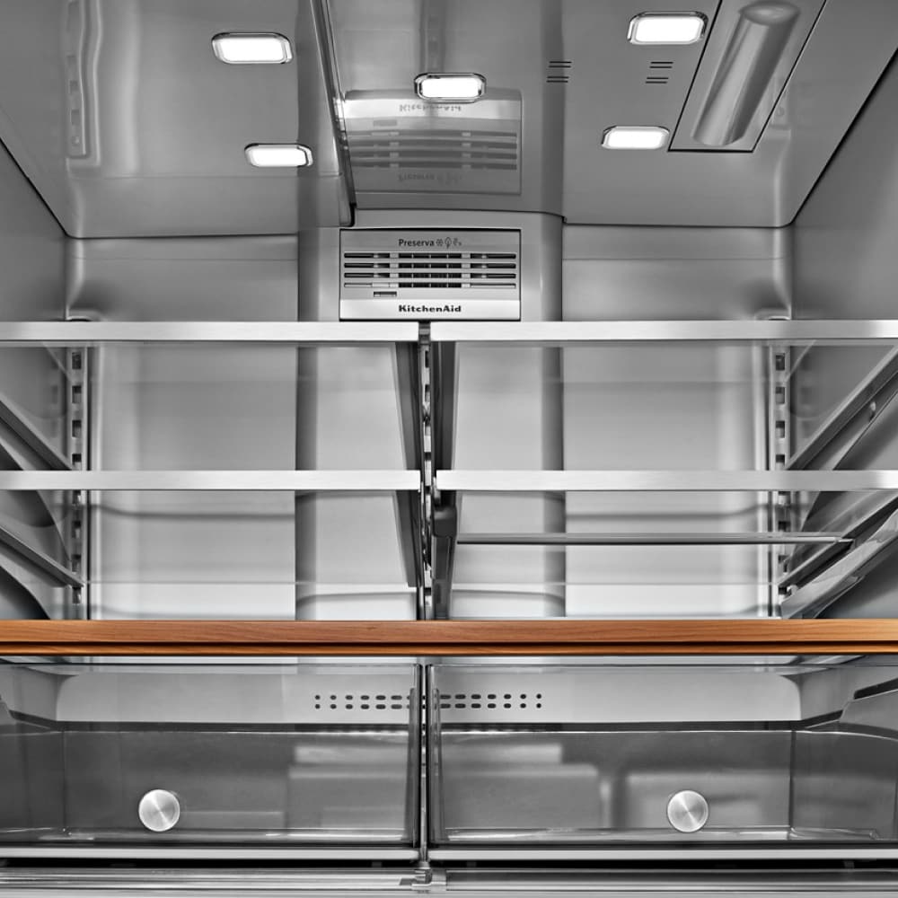 Refrigerador francés de 4 puertas de profundidad estándar de 26.2 pies cúbicos de KitchenAid con fabricador de hielo y dispensador de agua e hielo (acero inoxidable PrintShield) KRMF536RPS.