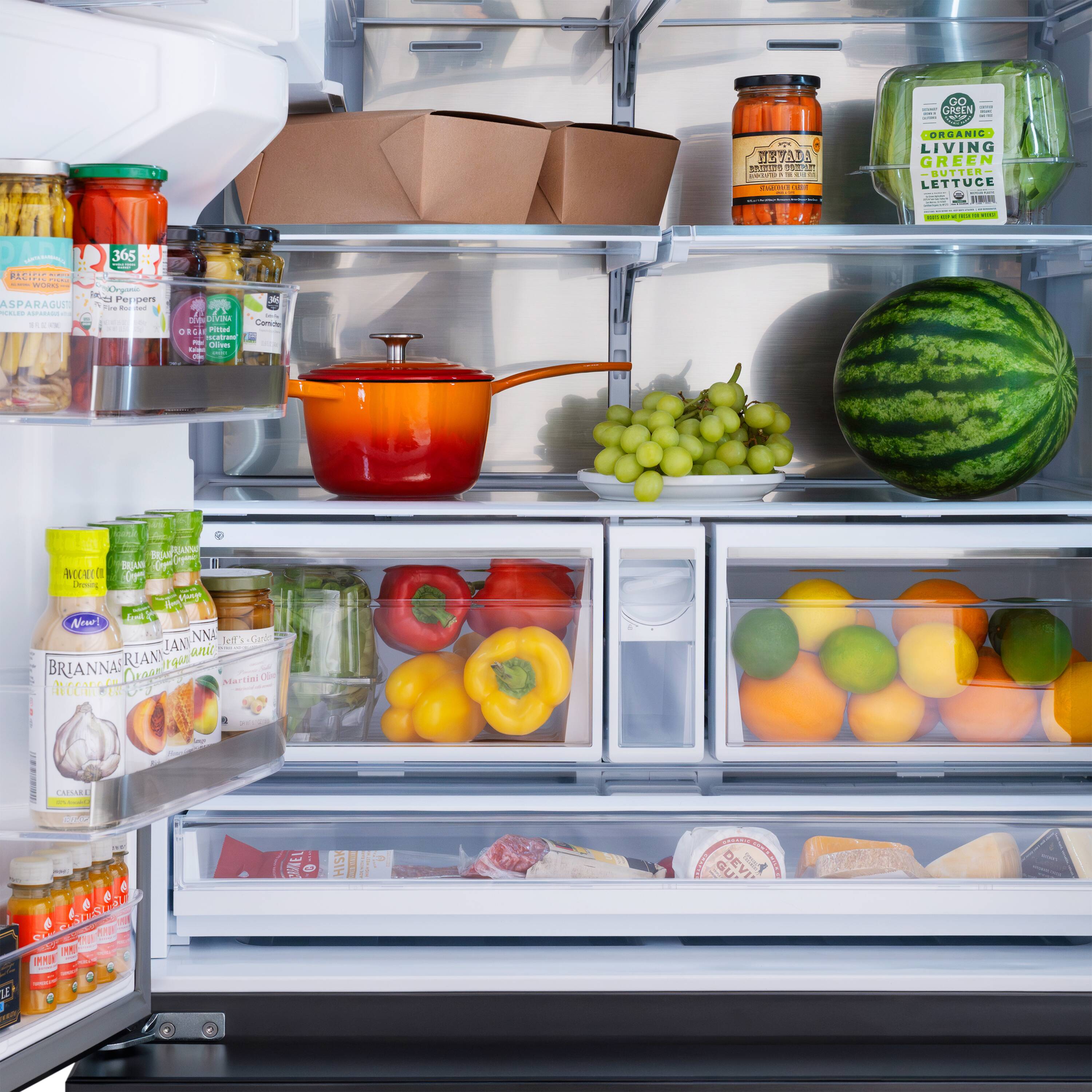 Refrigerador francés de 3 puertas estándar de 28.9 pies cúbicos con fabricador de hielo y dispensador de agua y hielo - Acero inoxidable negro con manija de bronce champán, certificado ENERGY STAR