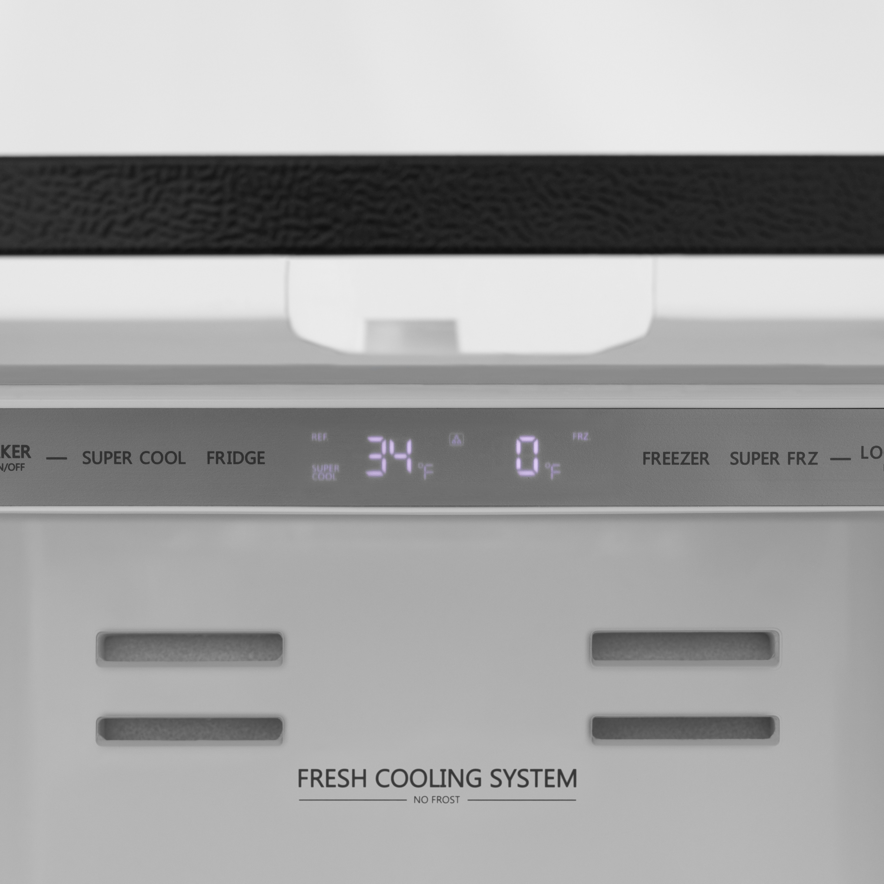 Refrigerador French Door de 4 puertas de profundidad de mostrador de 22.5 pies cúbicos con fabricador de hielo (Acero inoxidable negro resistente a las huellas dactilares) certificado ENERGY STAR - RFM-36-BS