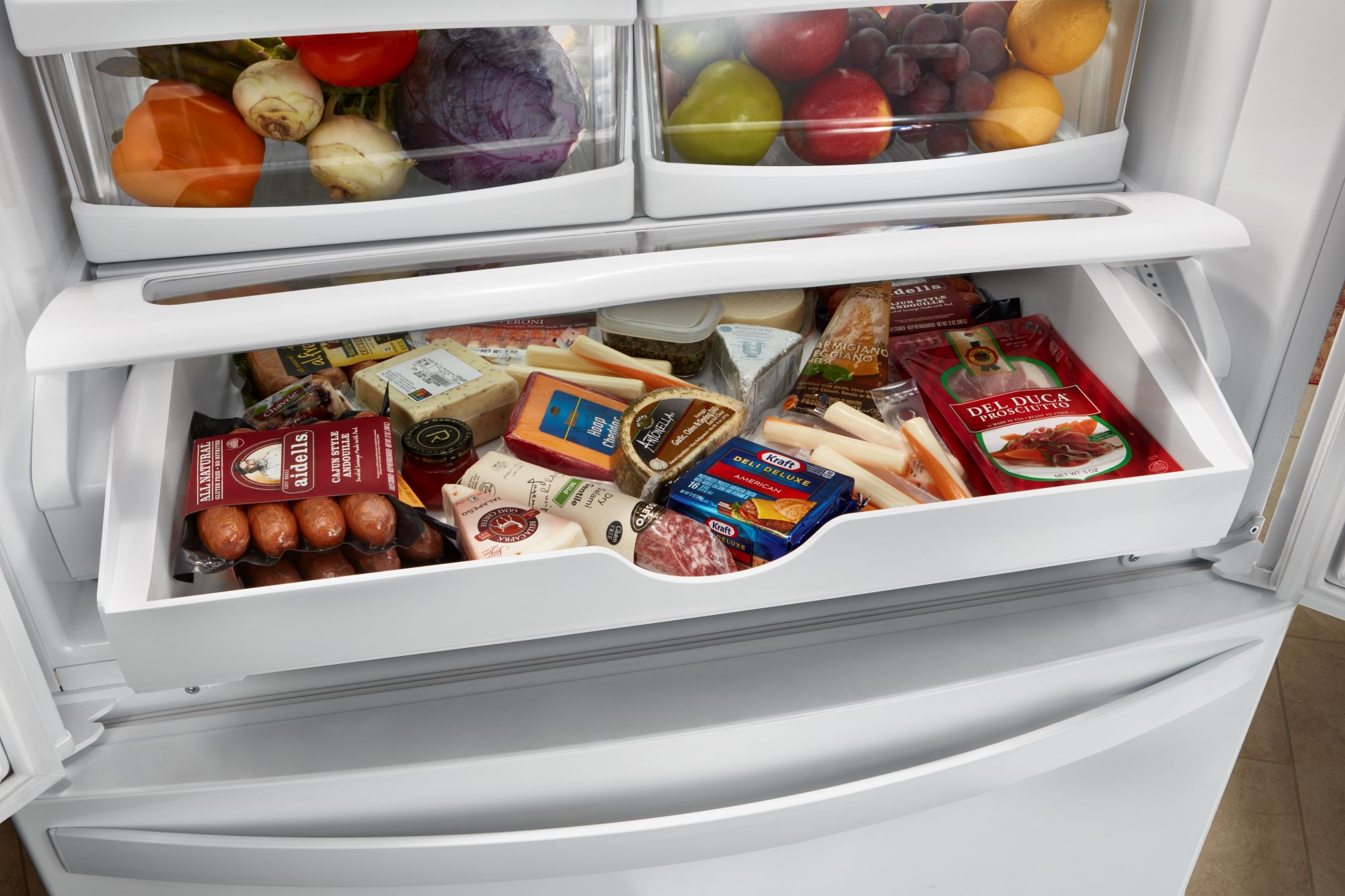 Refrigerador Francés de Puertas Triples con profundidad estándar de 22.1 pies cúbicos (Negro) Certificado ENERGY STAR