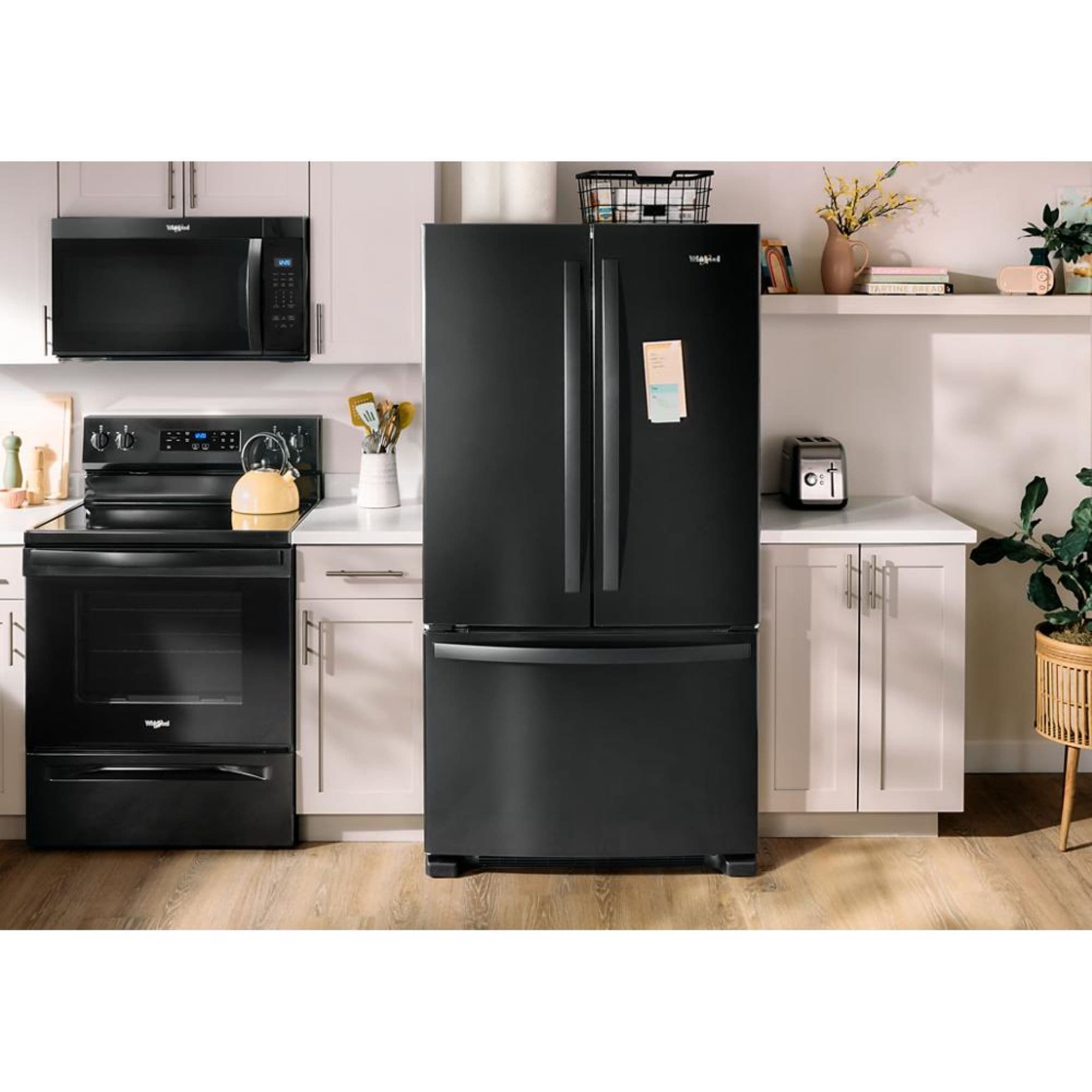 Refrigerador francés de puertas triples Whirlpool estándar de 25.2 pies cúbicos con fabricante de hielo (negro) certificado por ENERGY STAR WRFF3036RB