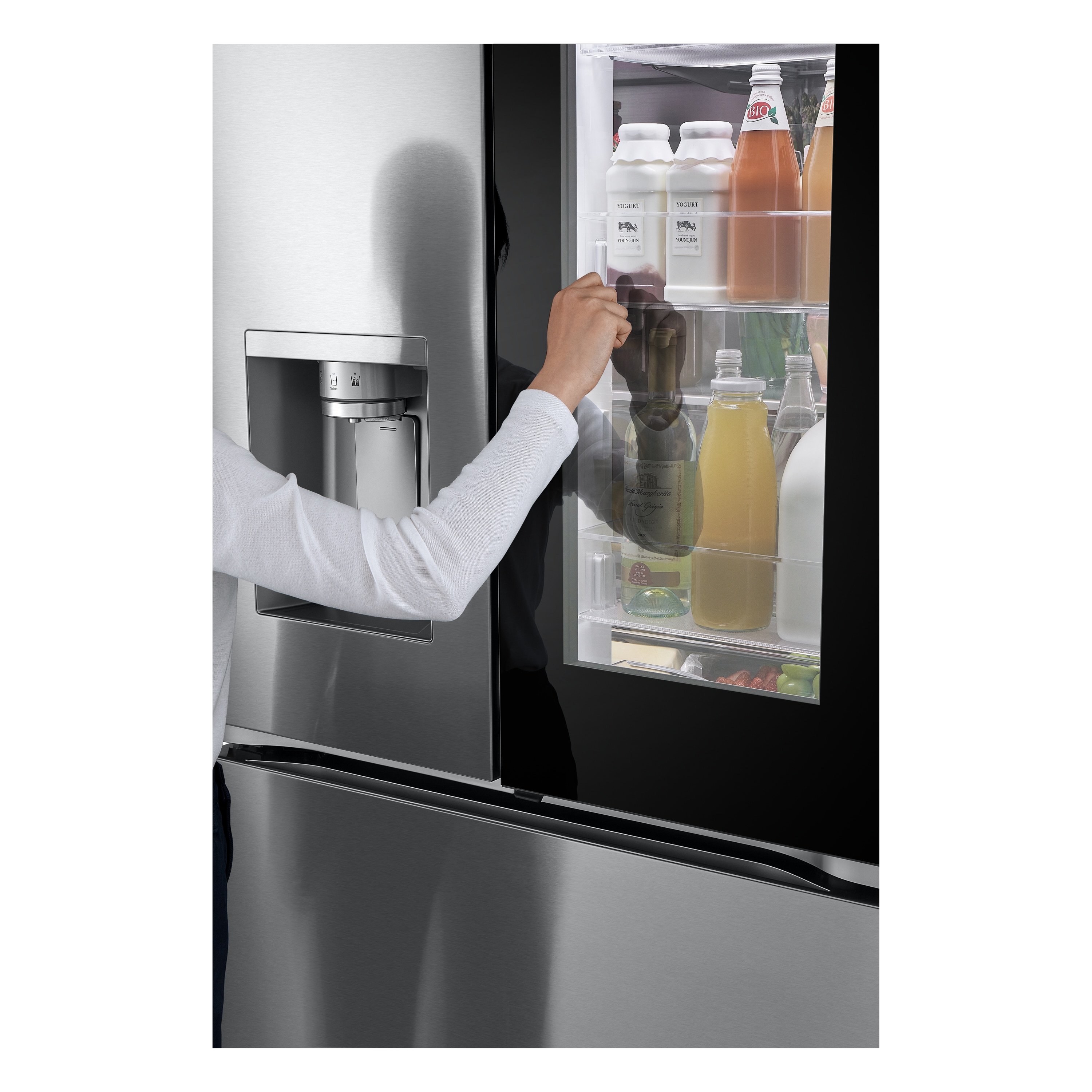 Refrigerador francés LG con dispensor de agua y hielo, puerta adentro y compartimento con vista instantánea, certificado ENERGY STAR, acero inoxidable resistente a huellas LF31S6360S de 30.7 pies cúbicos con profundidad estándar y dos fabricadores de hielo.