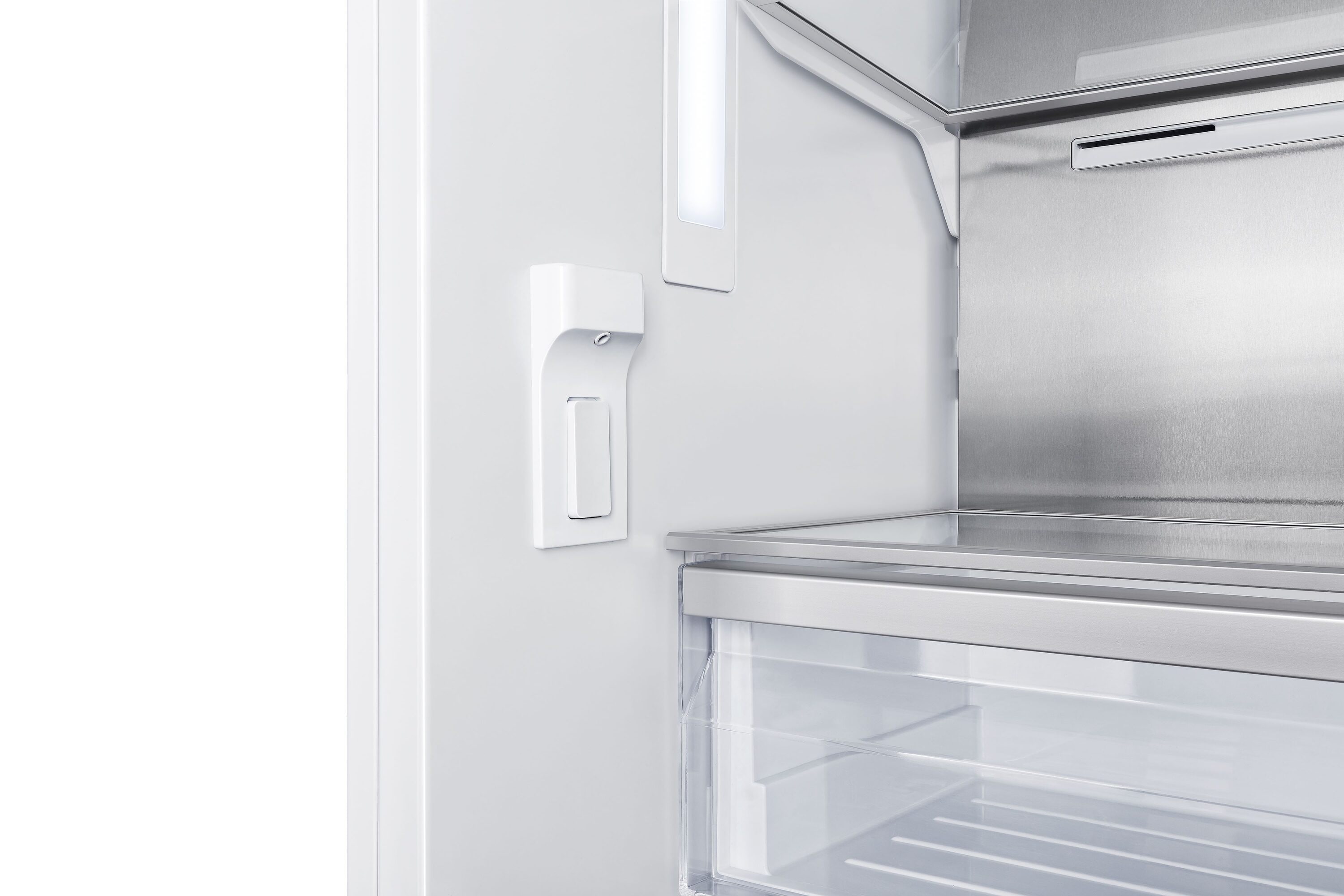 Refrigerador Francés empotrado de 3 puertas de 19.6 pies cúbicos de profundidad de mostrador Hallman con dispensador de hielo y agua (acero inoxidable) certificado ENERGY STAR