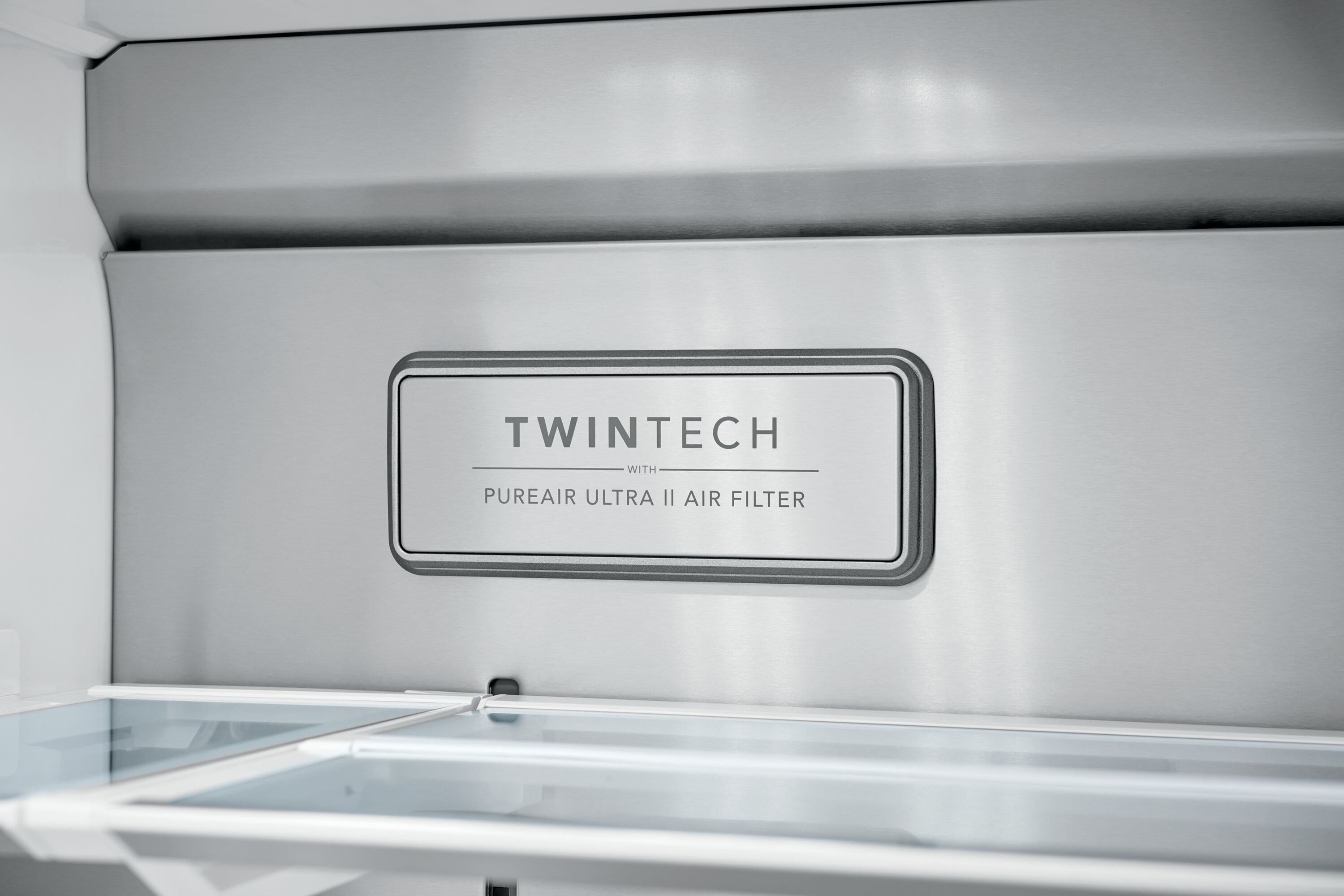 Refrigerador Francés de Puerta Doble de 4 Puertas Profesional de Frigidaire con Capacidad de 21.4 pies cúbicos y Fabricador de Hielo Doble con Dispensador de Agua y Hielo (Acero Inoxidable Anti-Huellas) Certificado por ENERGY STAR