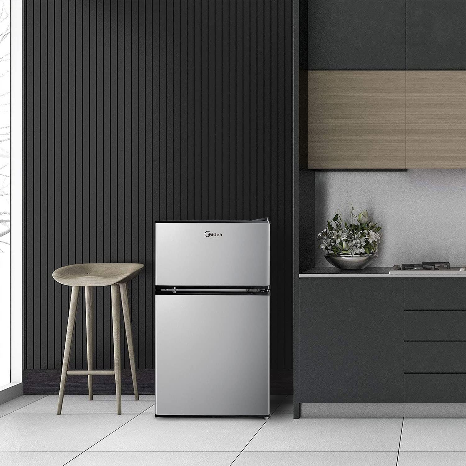 Refrigerador pequeño de 3.1 pies cúbicos con congelador (Acero inoxidable) WHD-113FSS1 de Midea