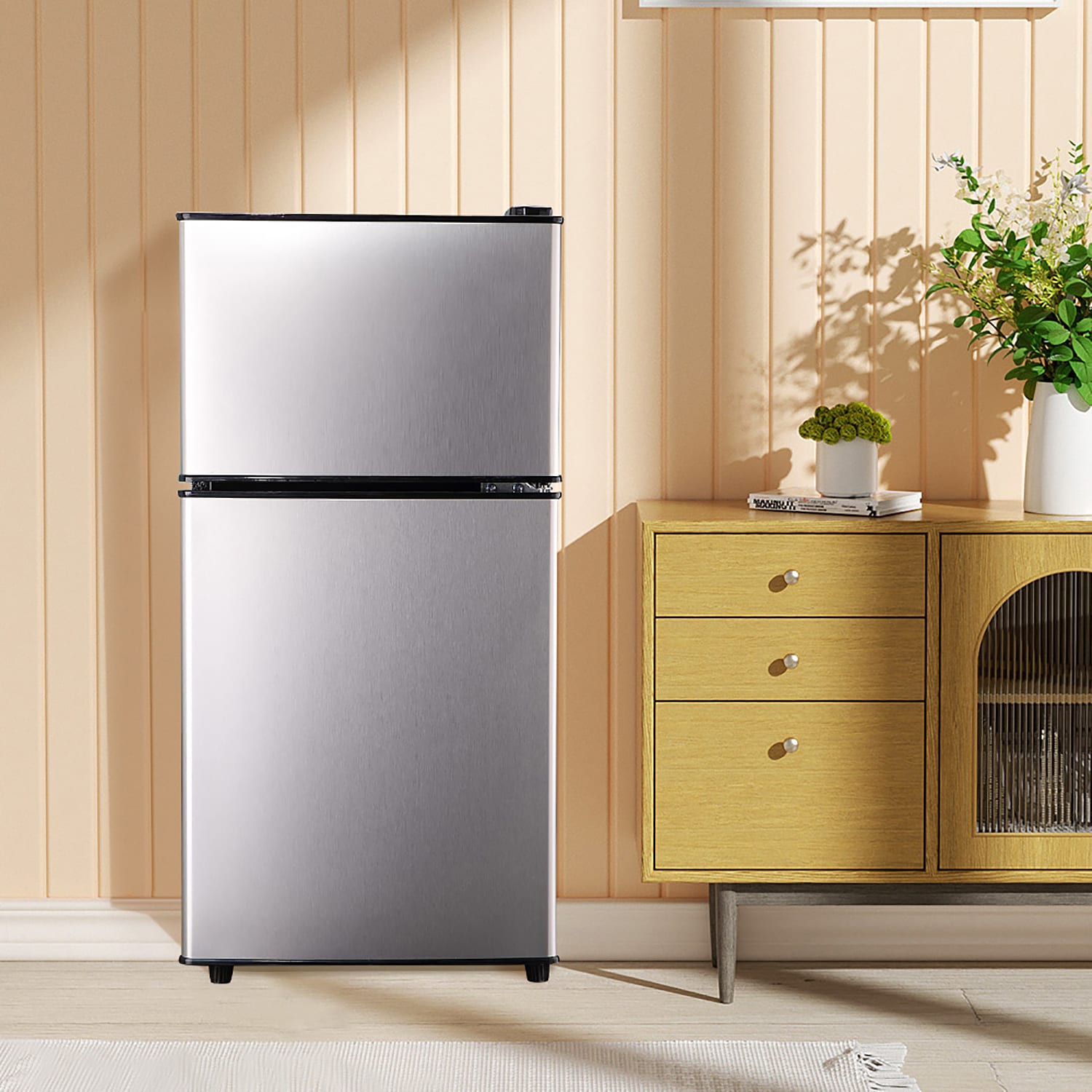 Refrigerador Mini de 3.5 Pies Cúbicos con Congelador (Plata) Eficiencia Energética STAR