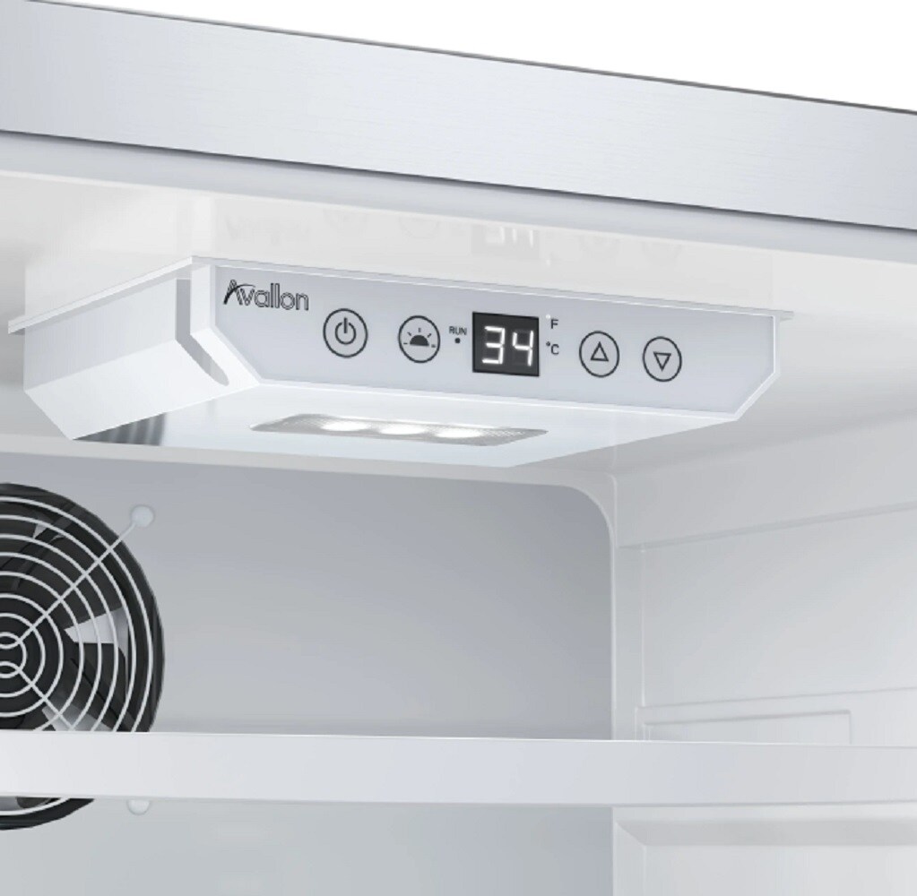 Refrigerador pequeño de 3.35 pies cúbicos de Acero Inoxidable Avallon (AFR152SSODLH)