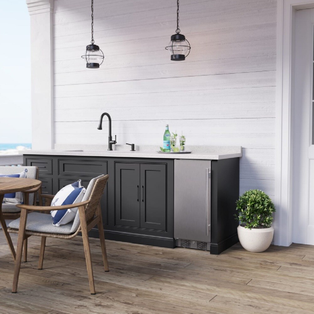 Refrigerador pequeño de 3.35 pies cúbicos de Acero Inoxidable Avallon (AFR152SSODLH)