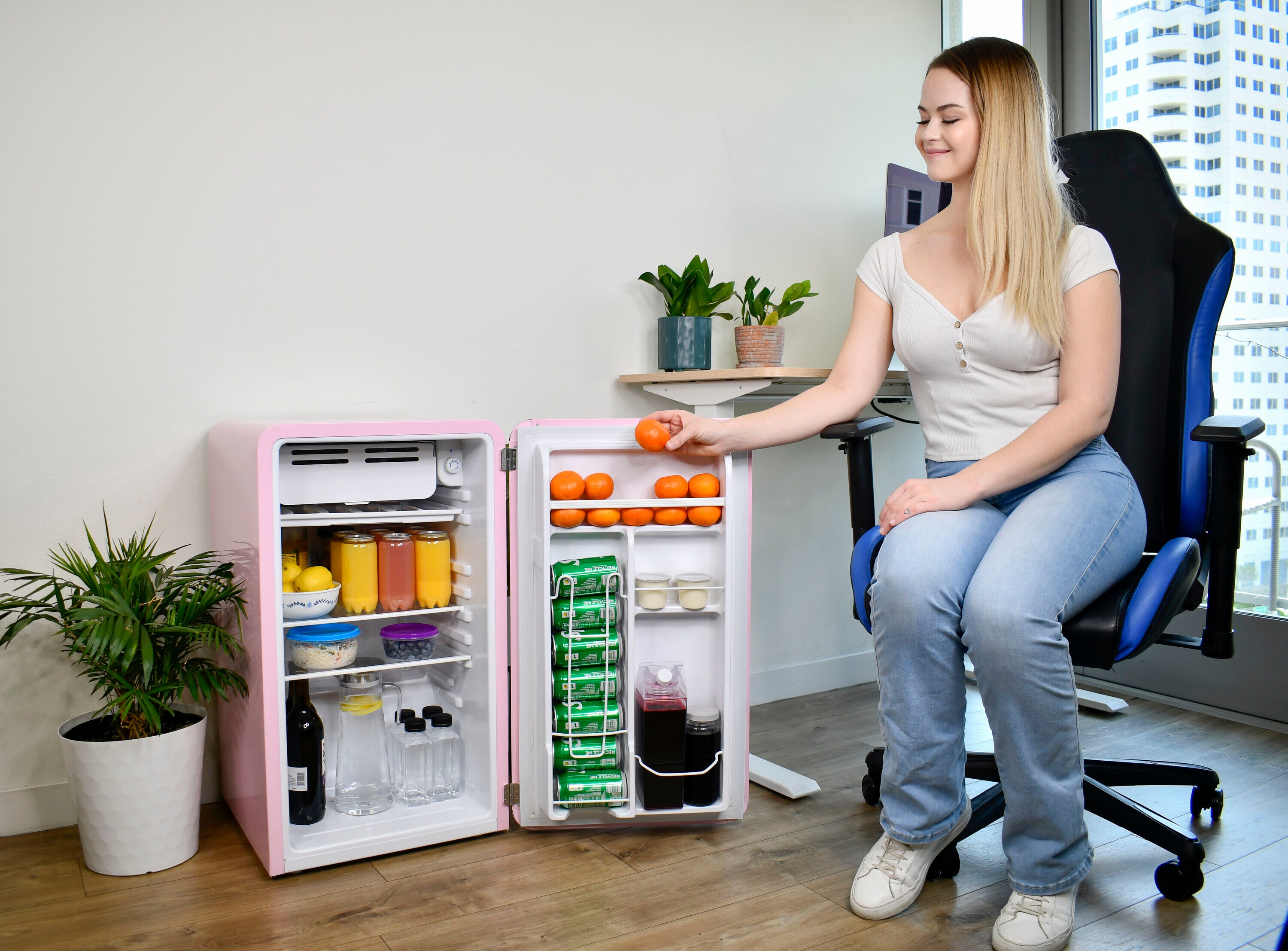 Refrigerador mini de pies cúbicos con congelador (rosa)