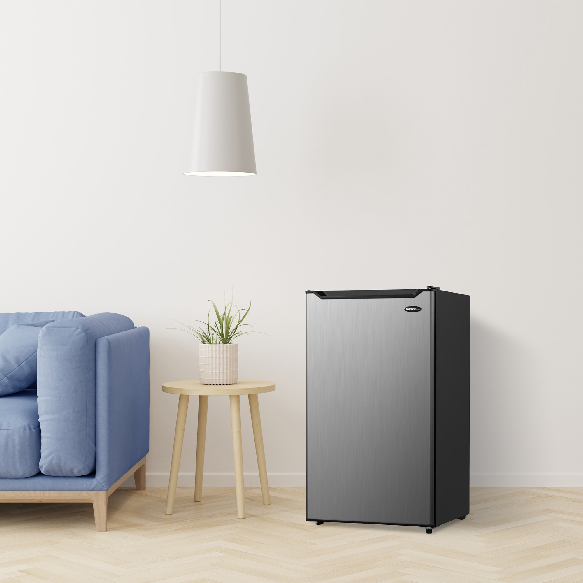 Refrigerador Mini Danby de 3.2 pies cúbicos (Acero inoxidable) con certificación ENERGY STAR DAR032B2SLM
