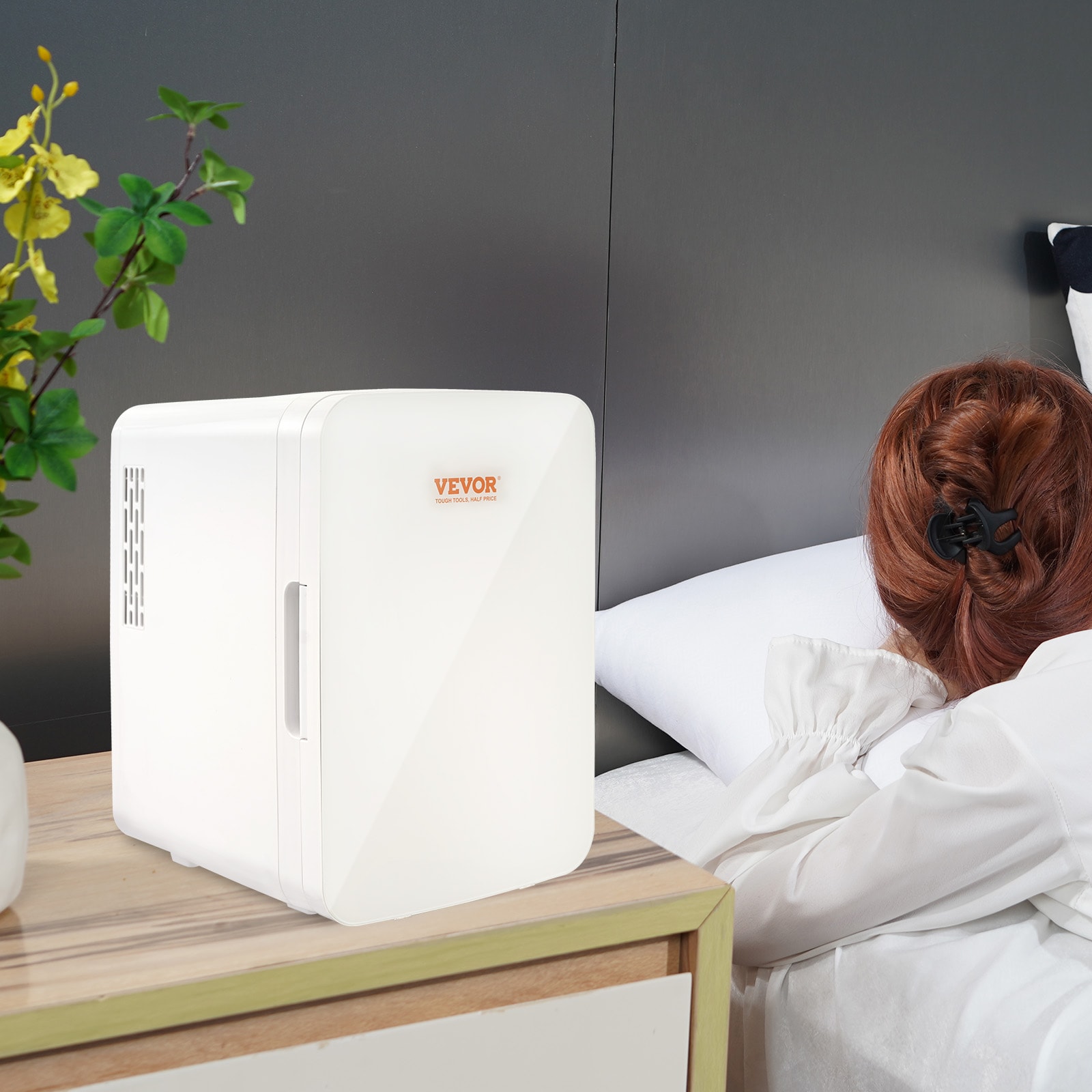 Refrigerador Pequeño de 10 litros y 12V con Congelador para Garaje (Recubrimiento de Aluminio Blanco)