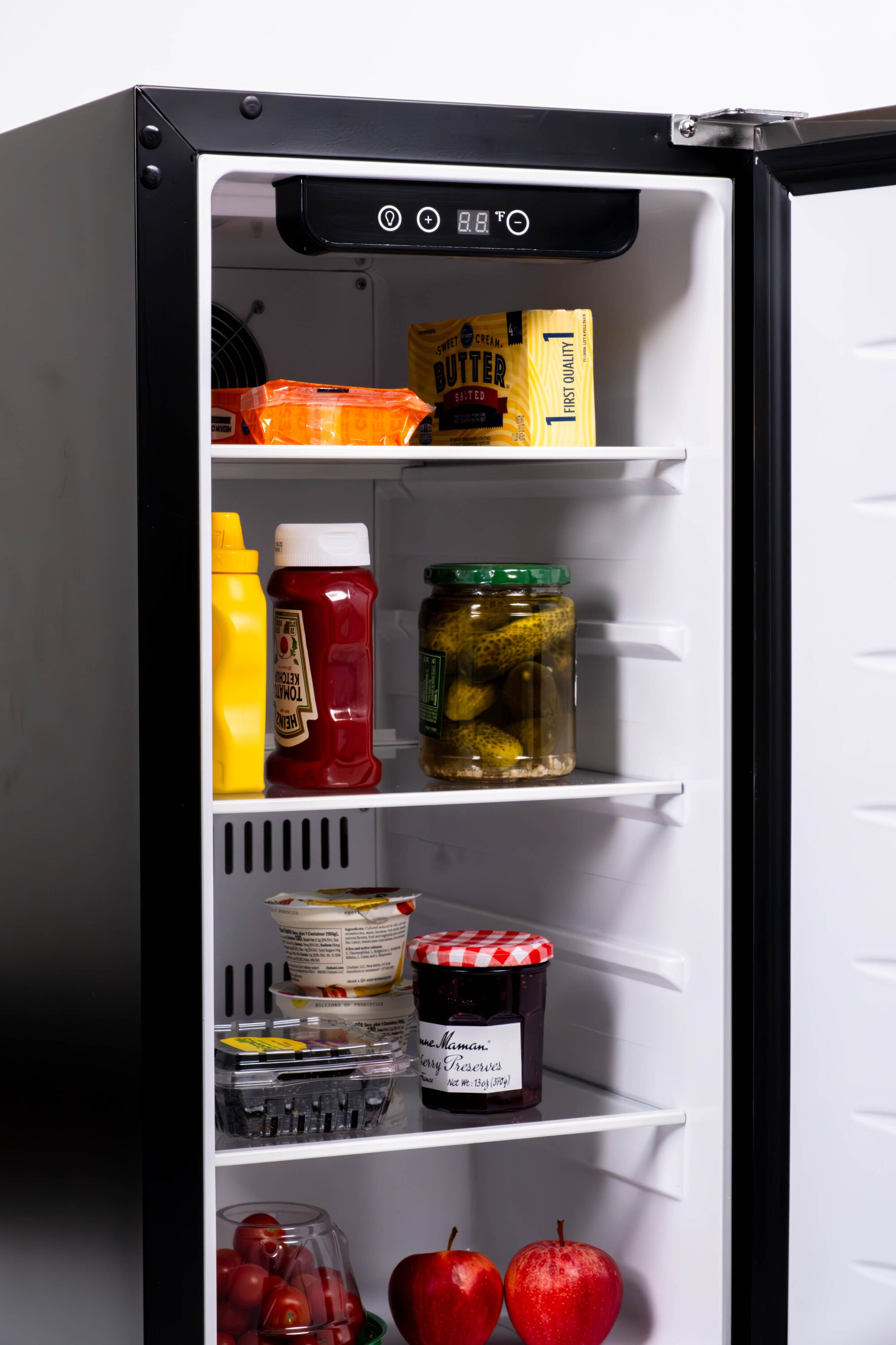Frigidaire Minirefrigerador de 2.9 pies cúbicos con congelador (Acero inoxidable)