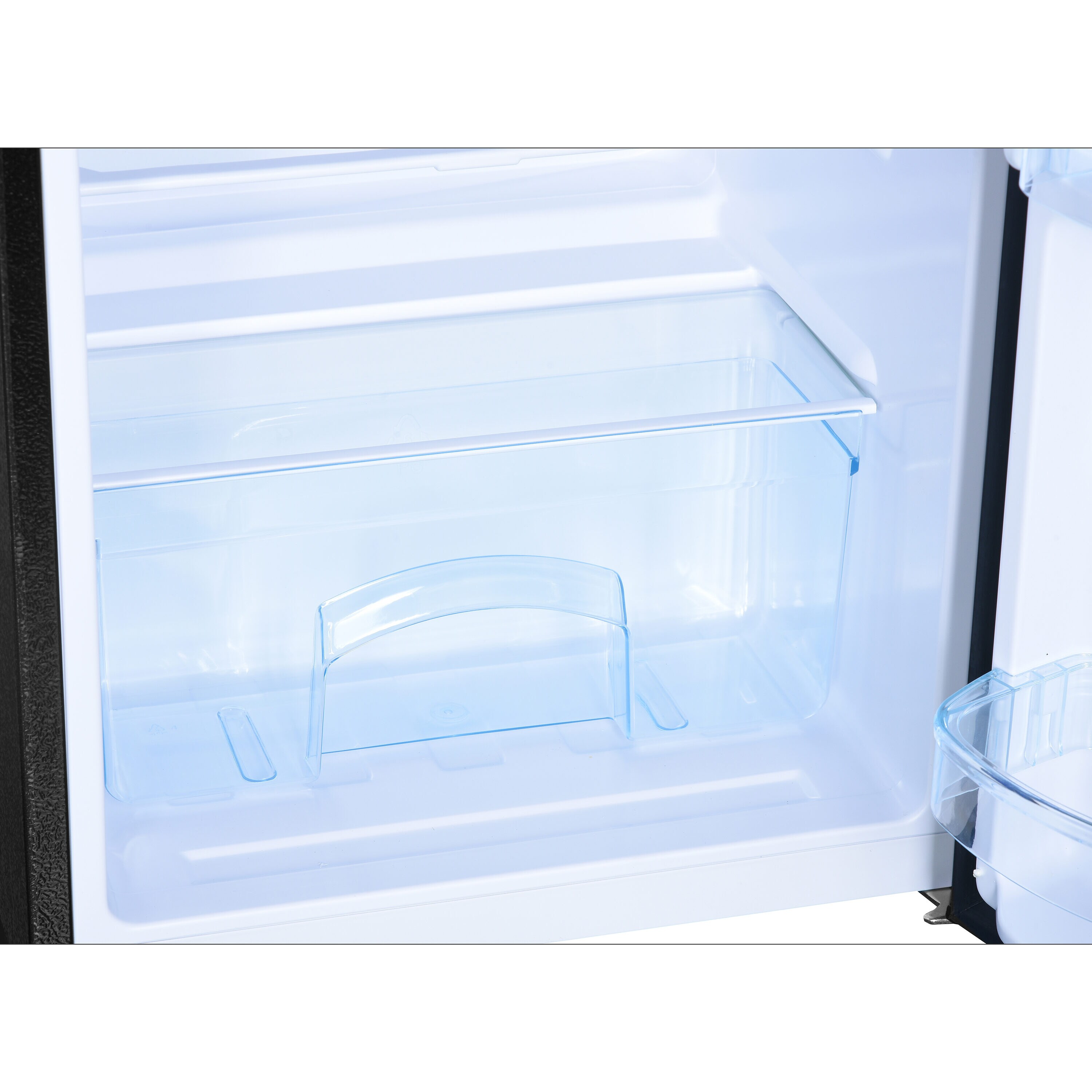 Refrigerador Mini de 4.1 pies cúbicos con congelador (Acero inoxidable) ENERGY STAR de West Bend