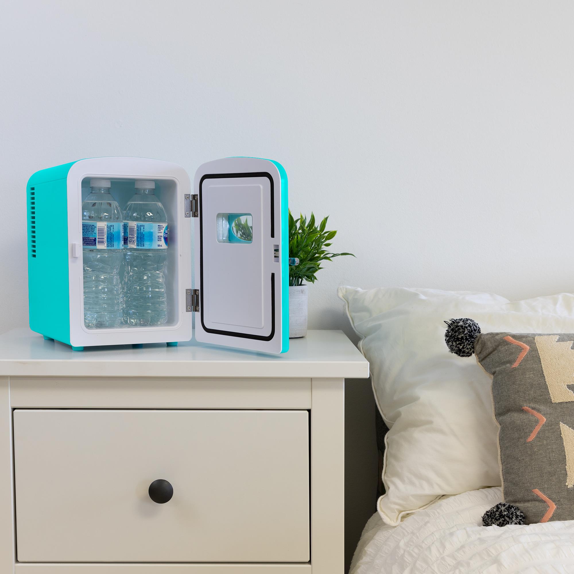 Refrigerador portátil retro de 4 litros para 6 latas personales 0.14 pies cúbicos (verde) KRT04-G