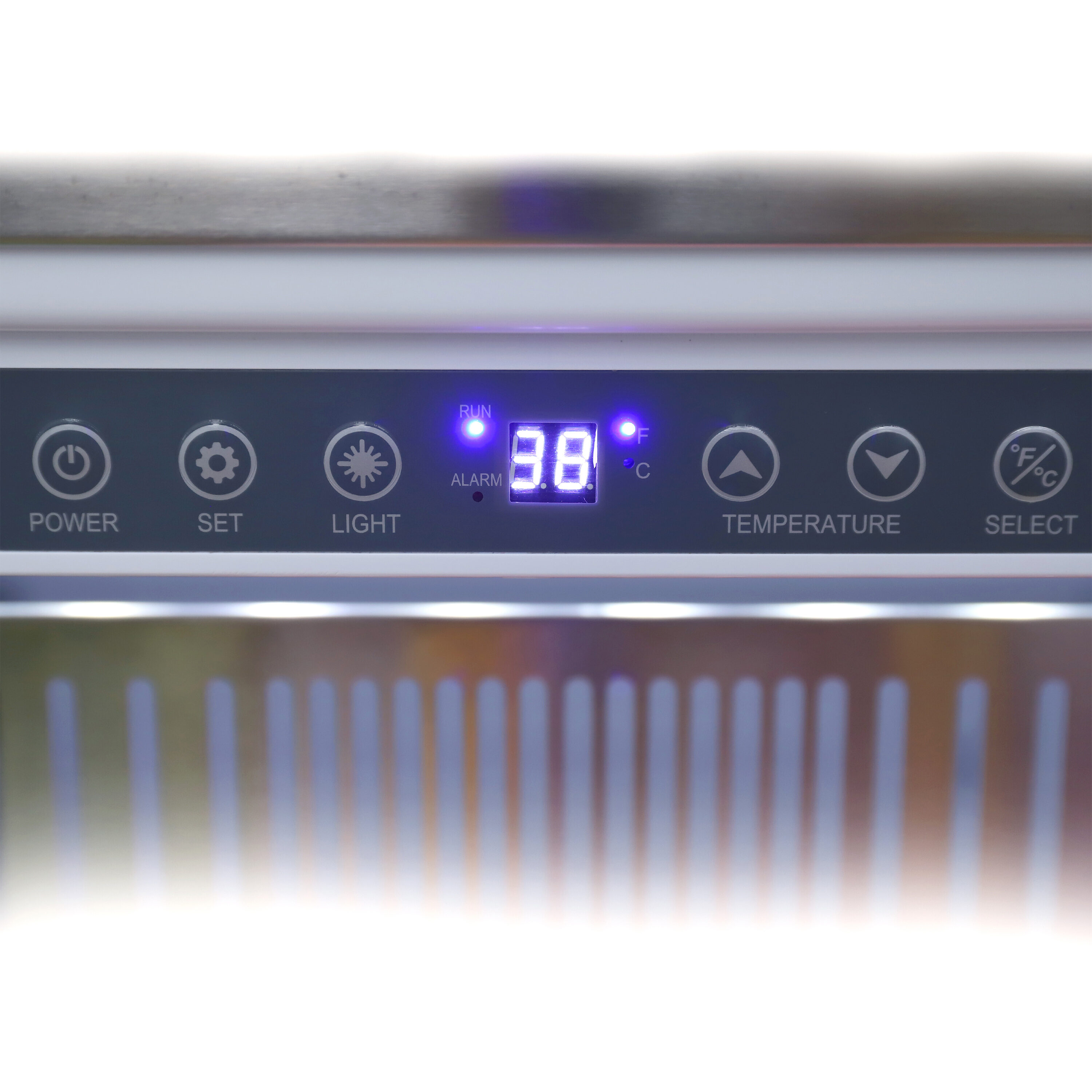 Refrigerador Pequeño Avanti de 5.2 Pies Cúbicos (Acero Inoxidable) Listo para Garaje OR525U5D