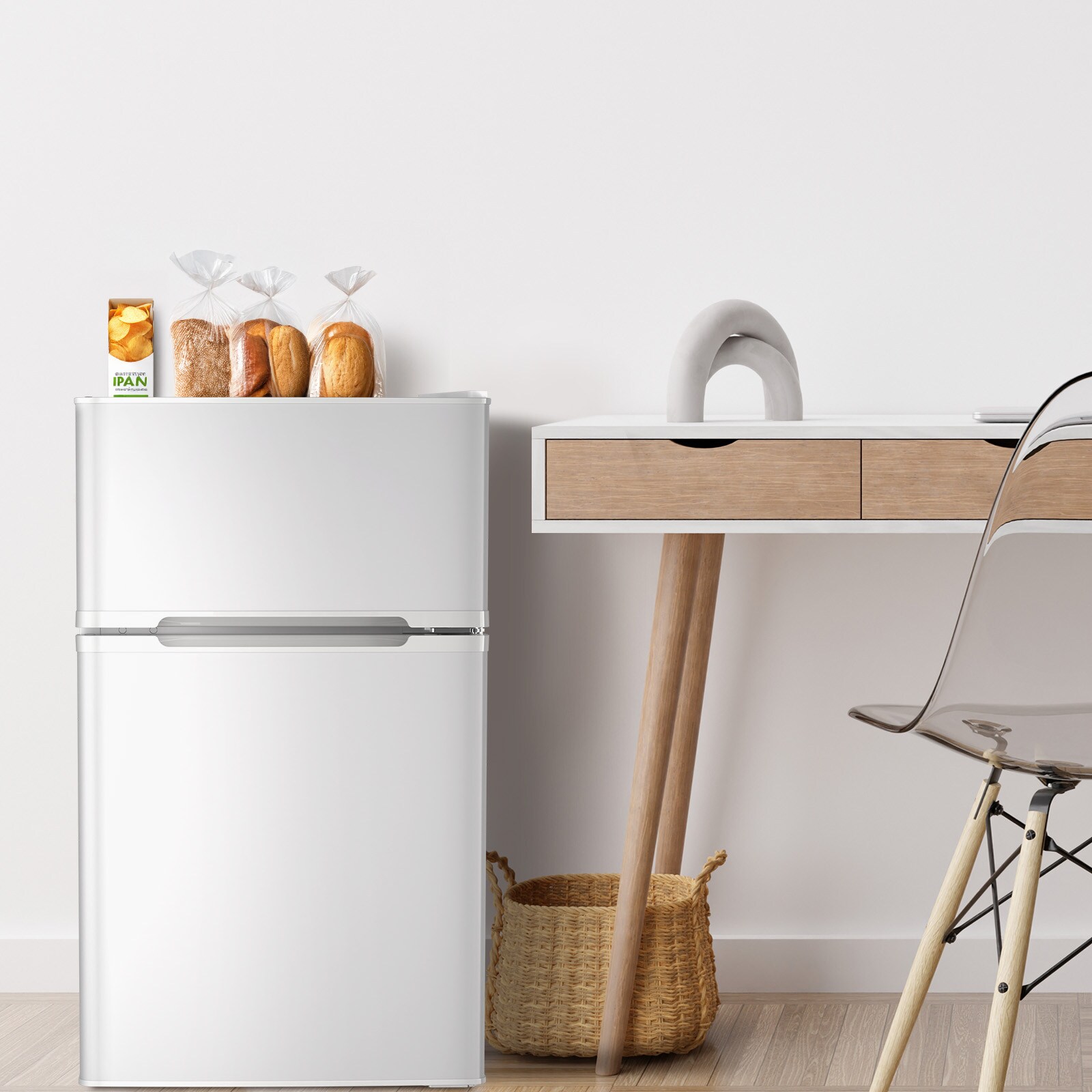 Refrigerador Mini de 3.1 pies cúbicos con congelador (Blanco)