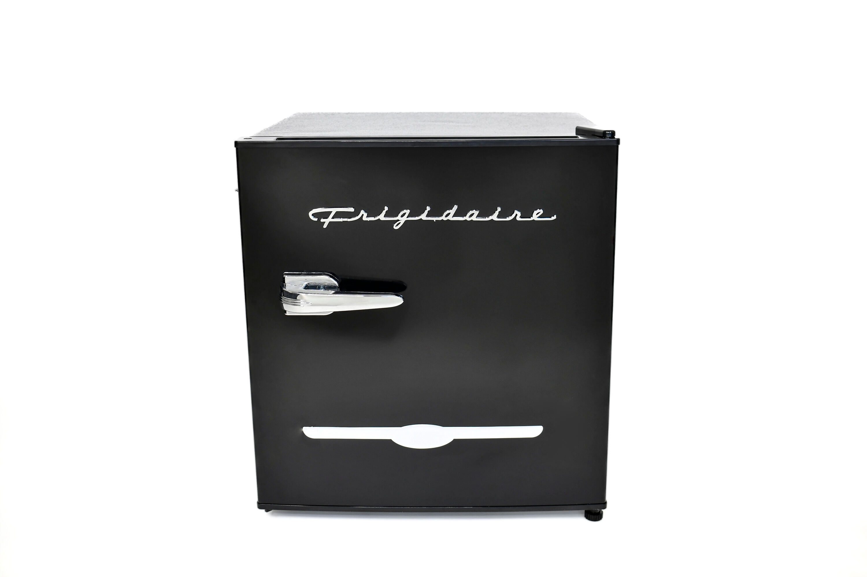 Refrigerador pequeño Frigidaire de 1.6 pies cúbicos con congelador (Negro) EFR176-NEGRO
