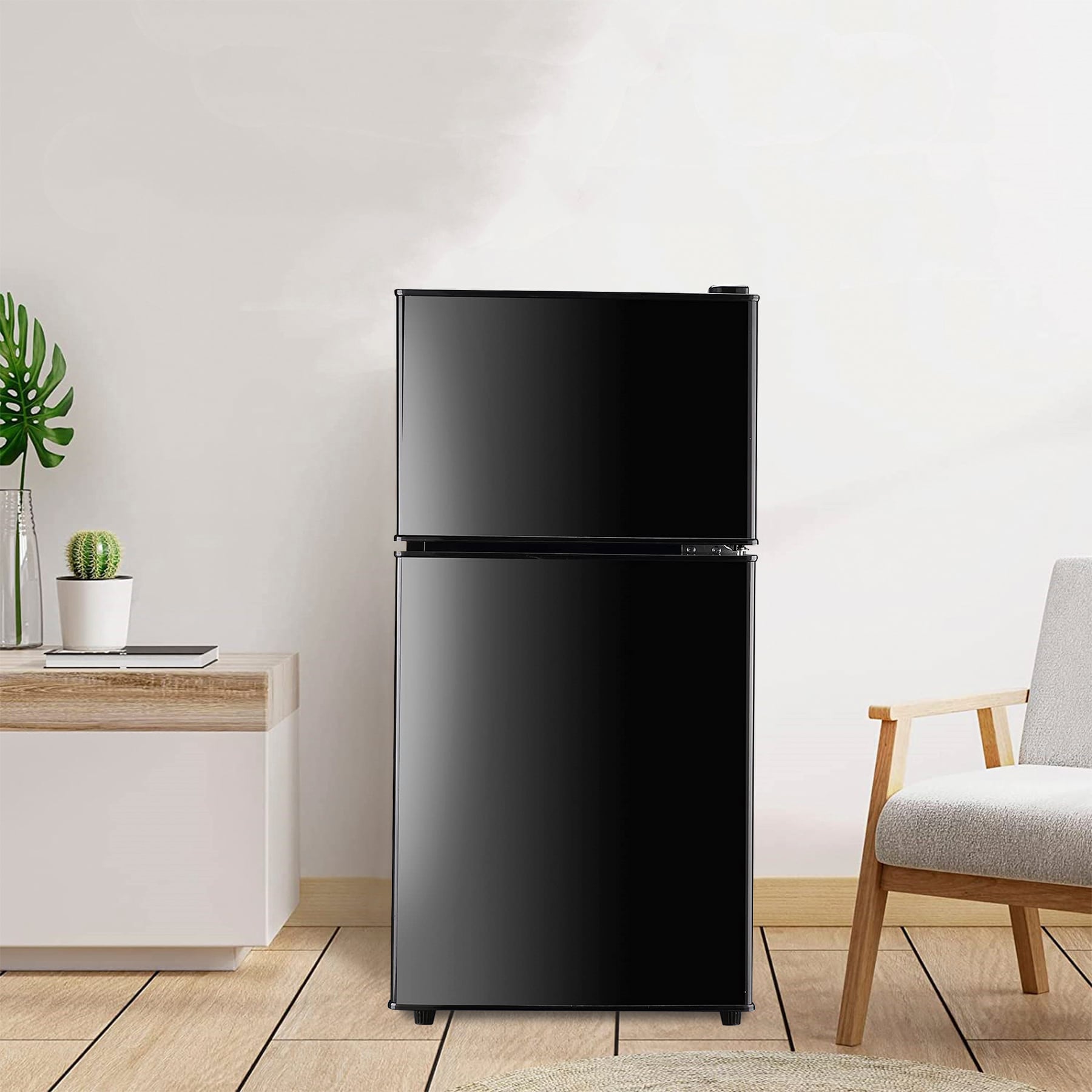 Refrigerador de 3.5 pies cúbicos con congelador (Negro) con certificación ENERGY STAR de Jeremy Cass.