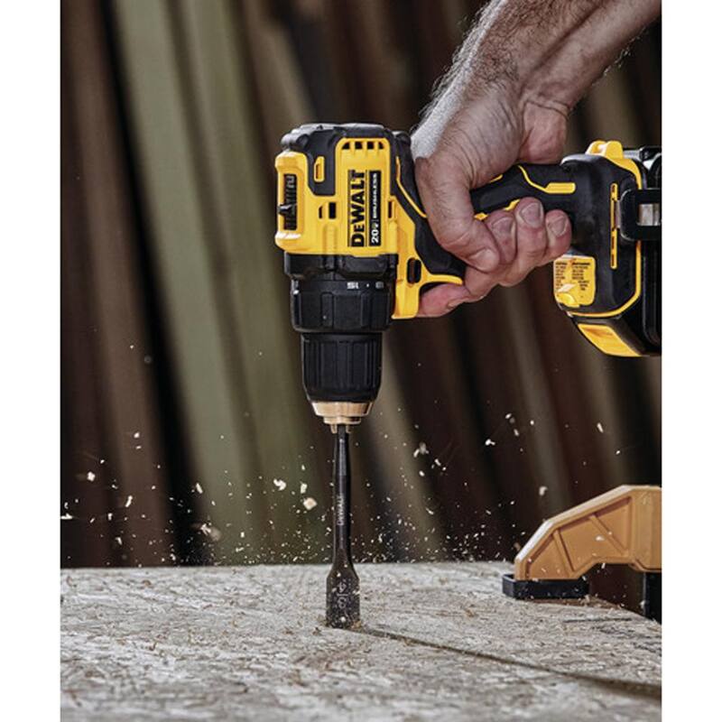 DEWALT ATOMIC Taladro/destornillador compacto inalámbrico sin escobillas de 20V MAX 1/2 pulgadas (Herramienta solamente) - DCD708B