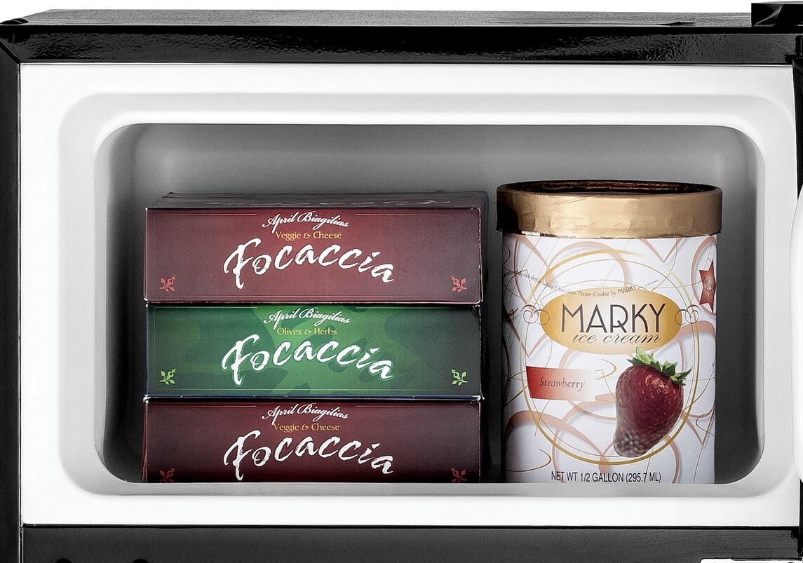 Refrigerador Mini de 3.1 pies cúbicos con congelador (Negro) con certificación ENERGY STAR