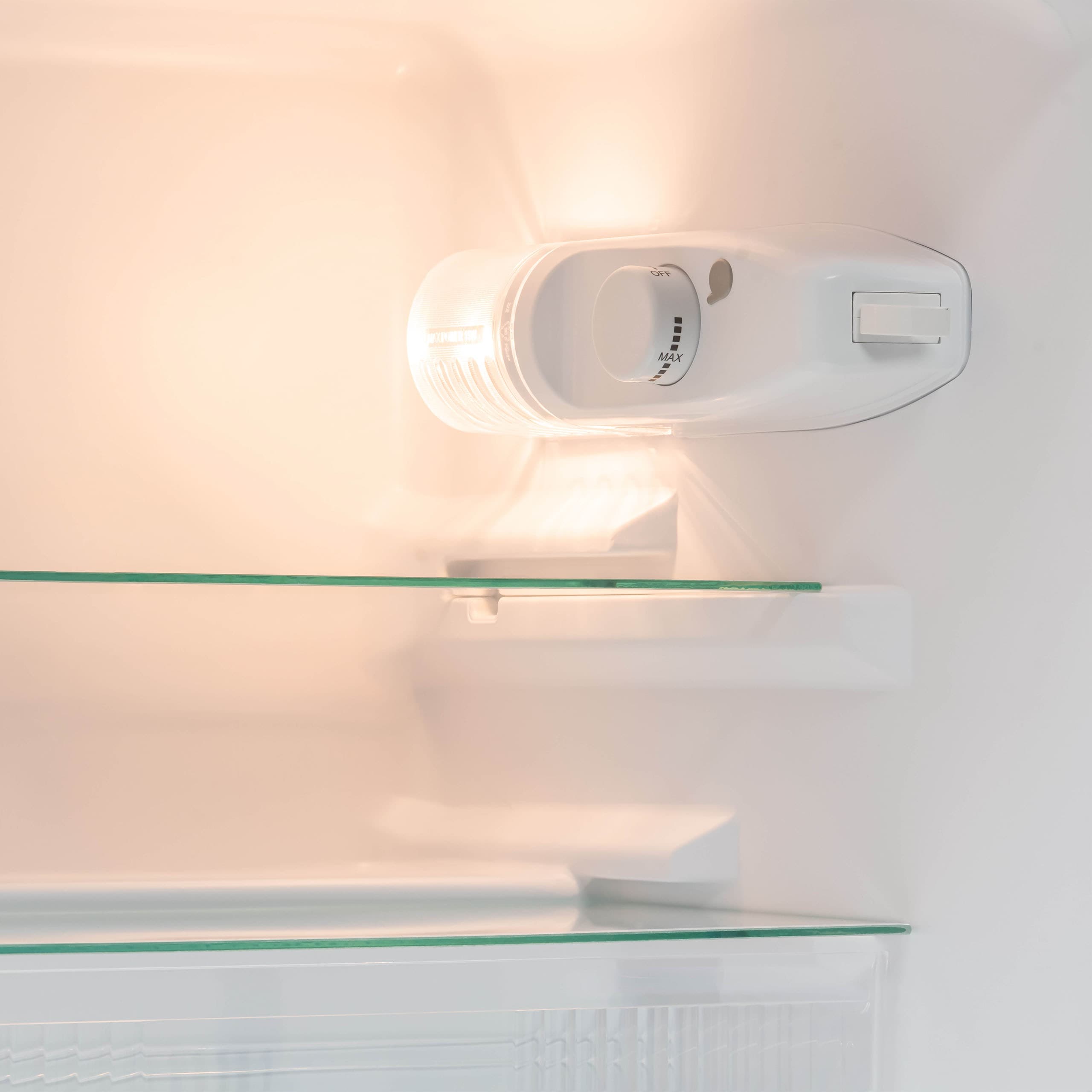 Refrigerador Mini NewAir de 3.3 pies cúbicos con congelador (Gris) ENERGY STAR NRF033GA00
