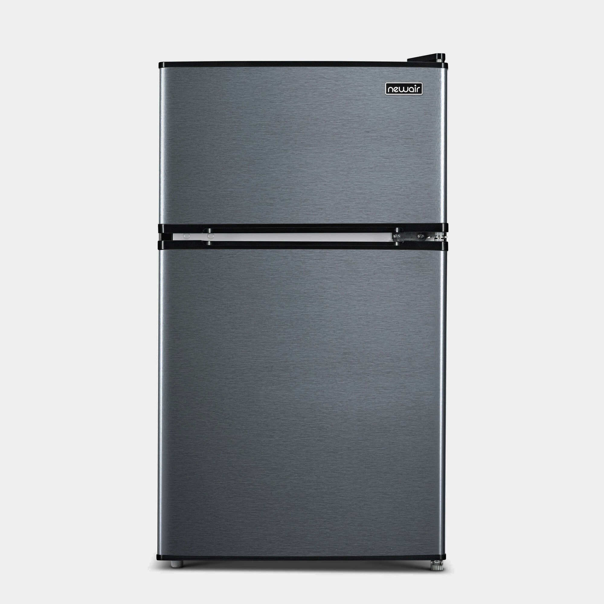 Refrigerador con Congelador de 3.1 Pies Cúbicos (Gris) Listo para el Garaje con Certificación ENERGY STAR - NRF031GA00