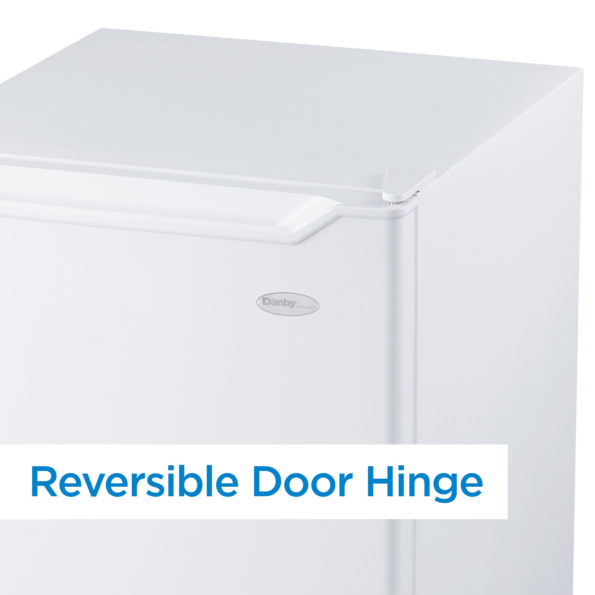 Refrigerador Mini de 4.4 pies cúbicos con congelador (Blanco) ENERGY STAR