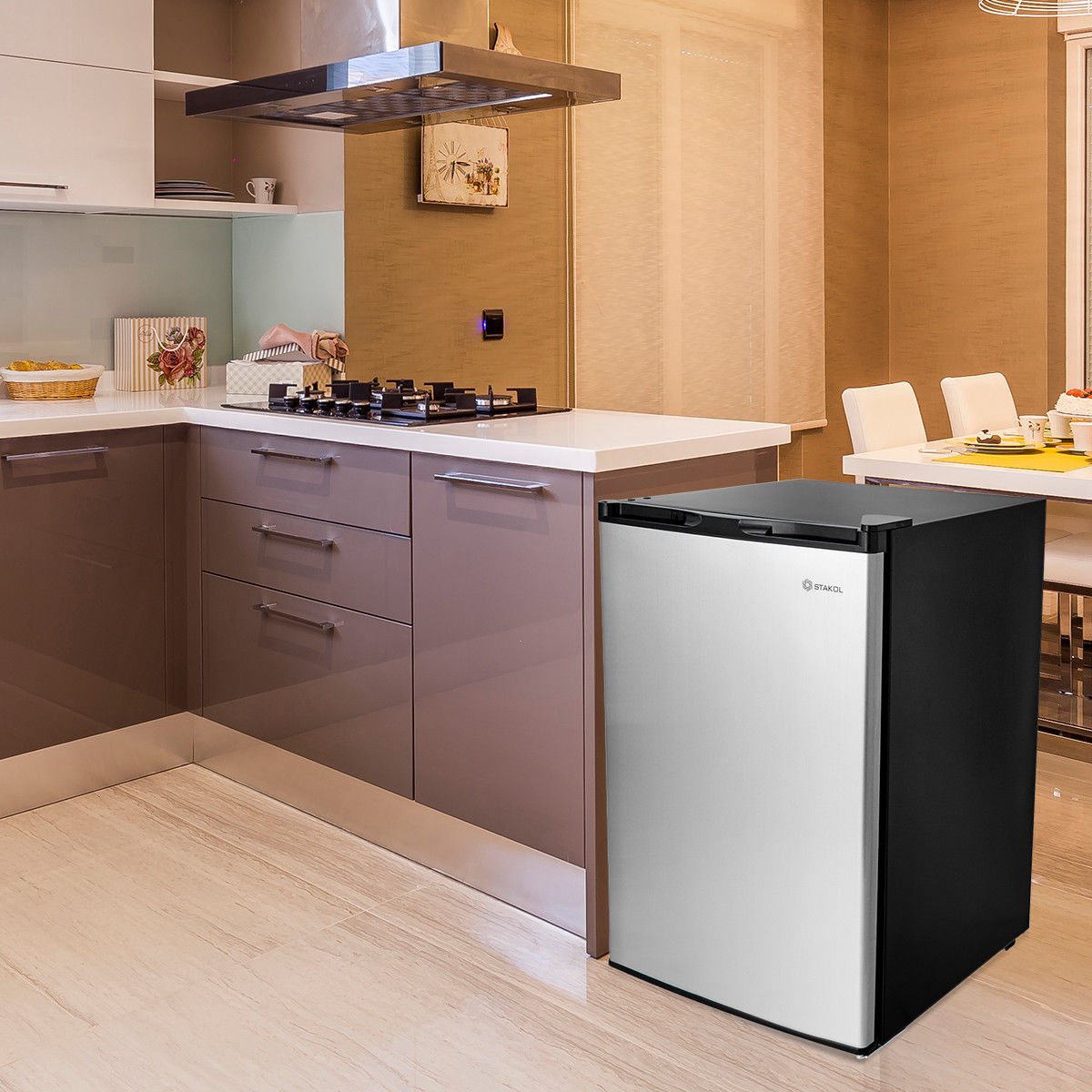 Refrigerador pequeño de 3 pies cúbicos con congelador (plata) EP23796
