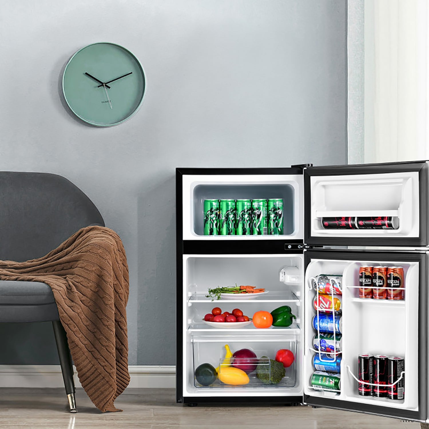 Refrigerador Compacto de Acero Inoxidable de 3.2 pies cúbicos con Congelador (Gris)