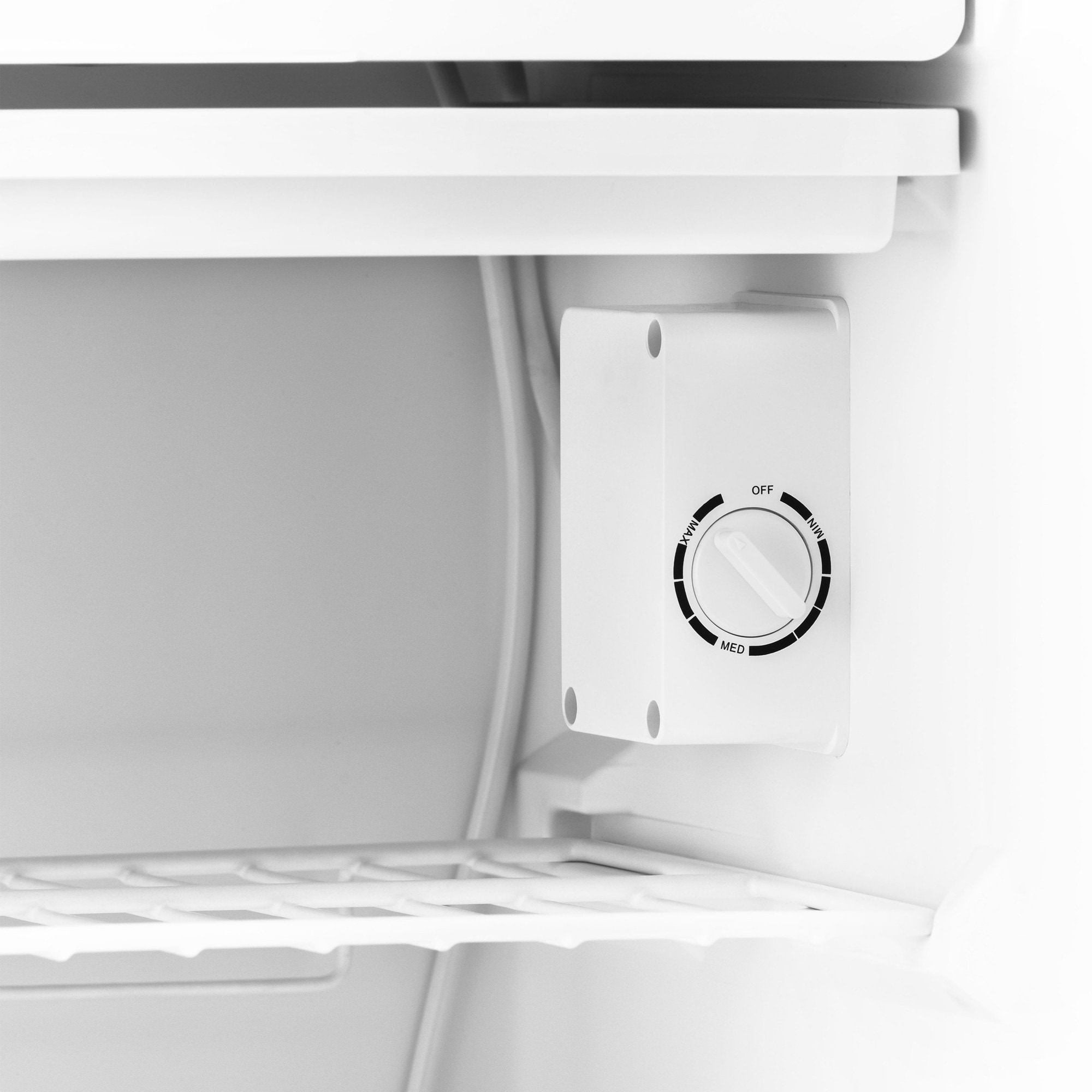 Nuevo refrigerador de 3.1 pies cúbicos con congelador (Negro) listo para el garaje ENERGY STAR NRF031BK00