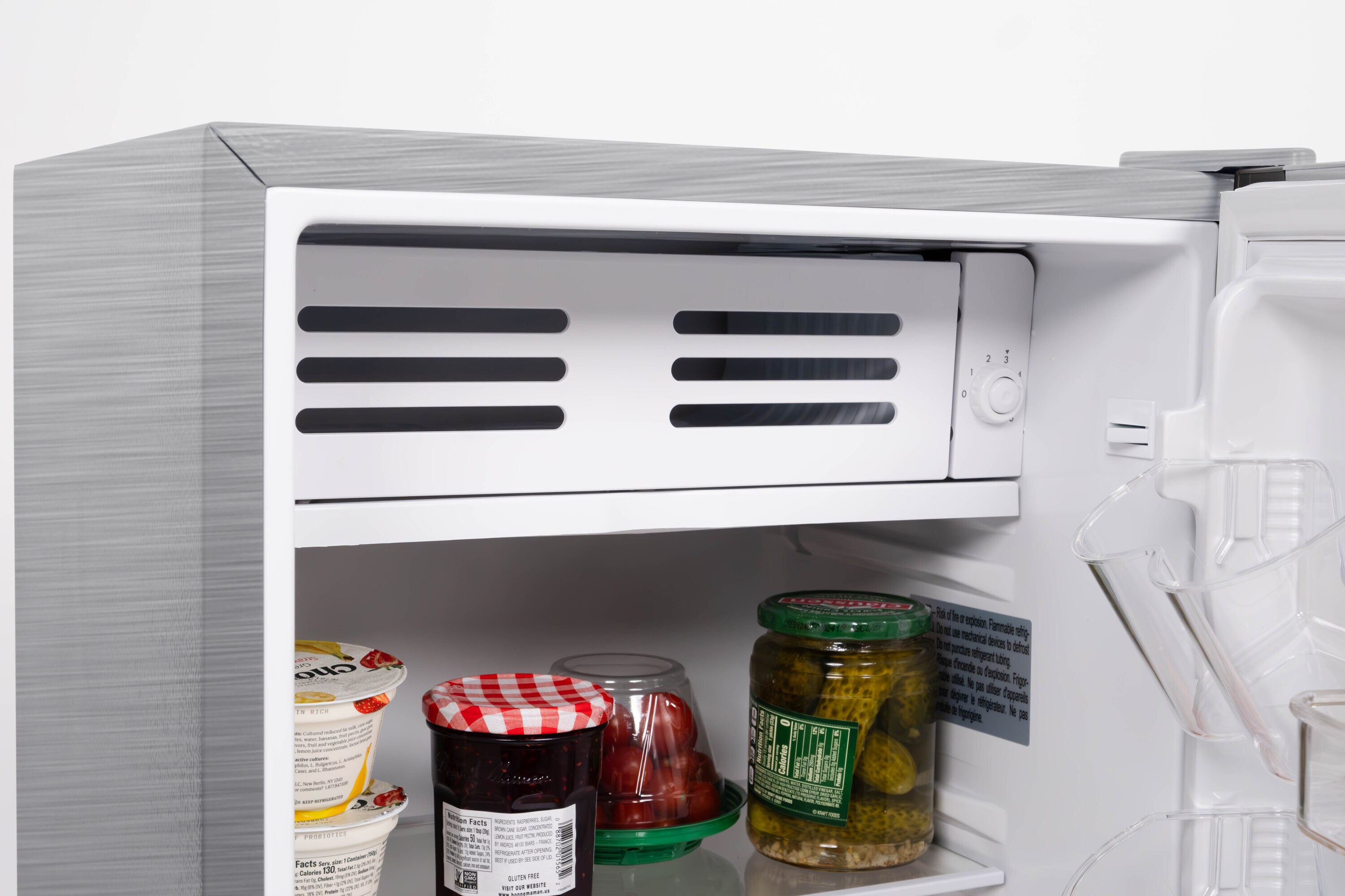 Frigidaire Mini Refrigerador de 3.2 pies cúbicos (Acero inoxidable) EFR395-SS-6COM